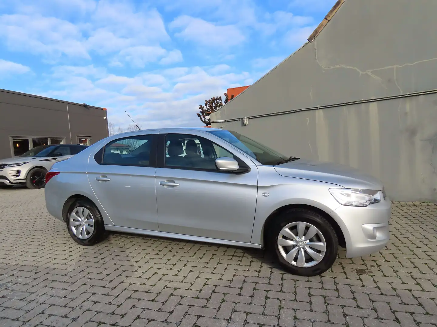 Citroen C-Elysée C-Elysee PureTech 82 Selection Grijs - 2