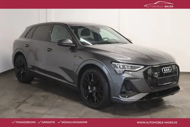 Audi e-tron 55 quattro S line Black-NAV-MATRIX-360°-