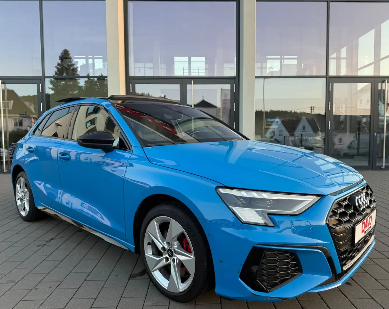 Audi A3 Sportback 45 TFSI e 3x S line/Pano/B&O/R-Kam Blau - 2