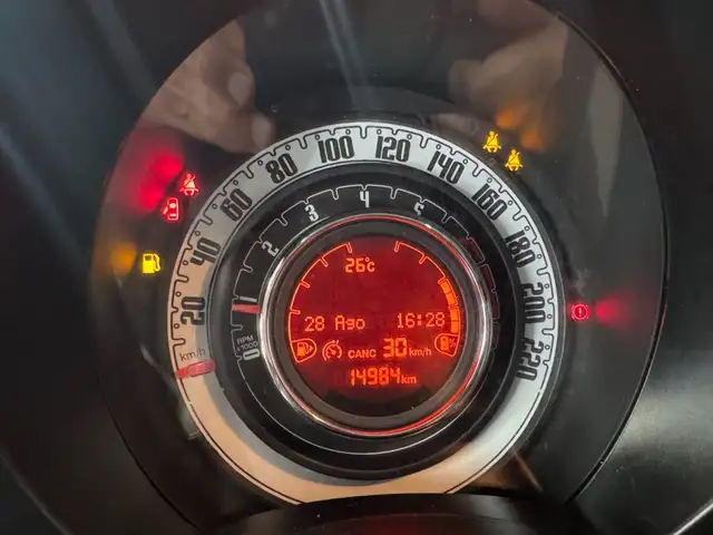 Fiat 500 view 11