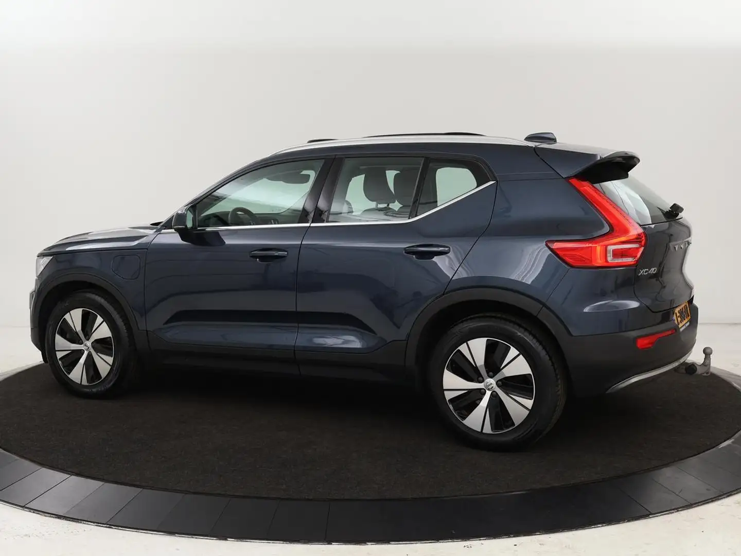 Volvo XC40 1.5 T5 Recharge Business Pro | Panoramadak | Stoel Blauw - 2