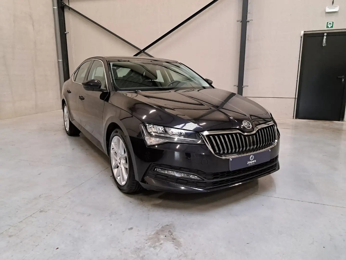 Skoda Superb 1.5 TSI Ambition Noir - 2