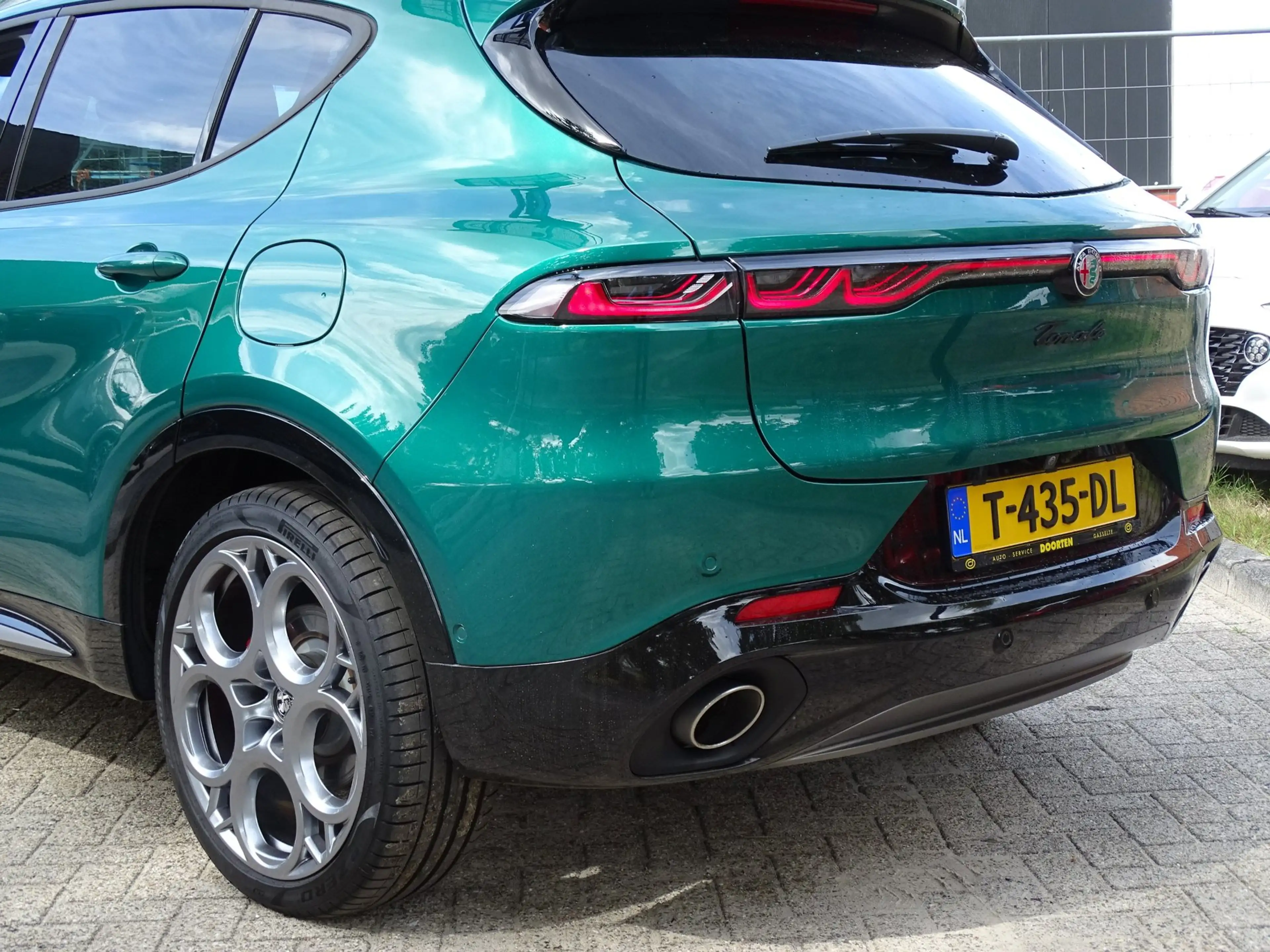 Alfa Romeo Tonale 1.3T PHEV Edizione Speciale|360 Cam|Leder|Keyless| — photo 6