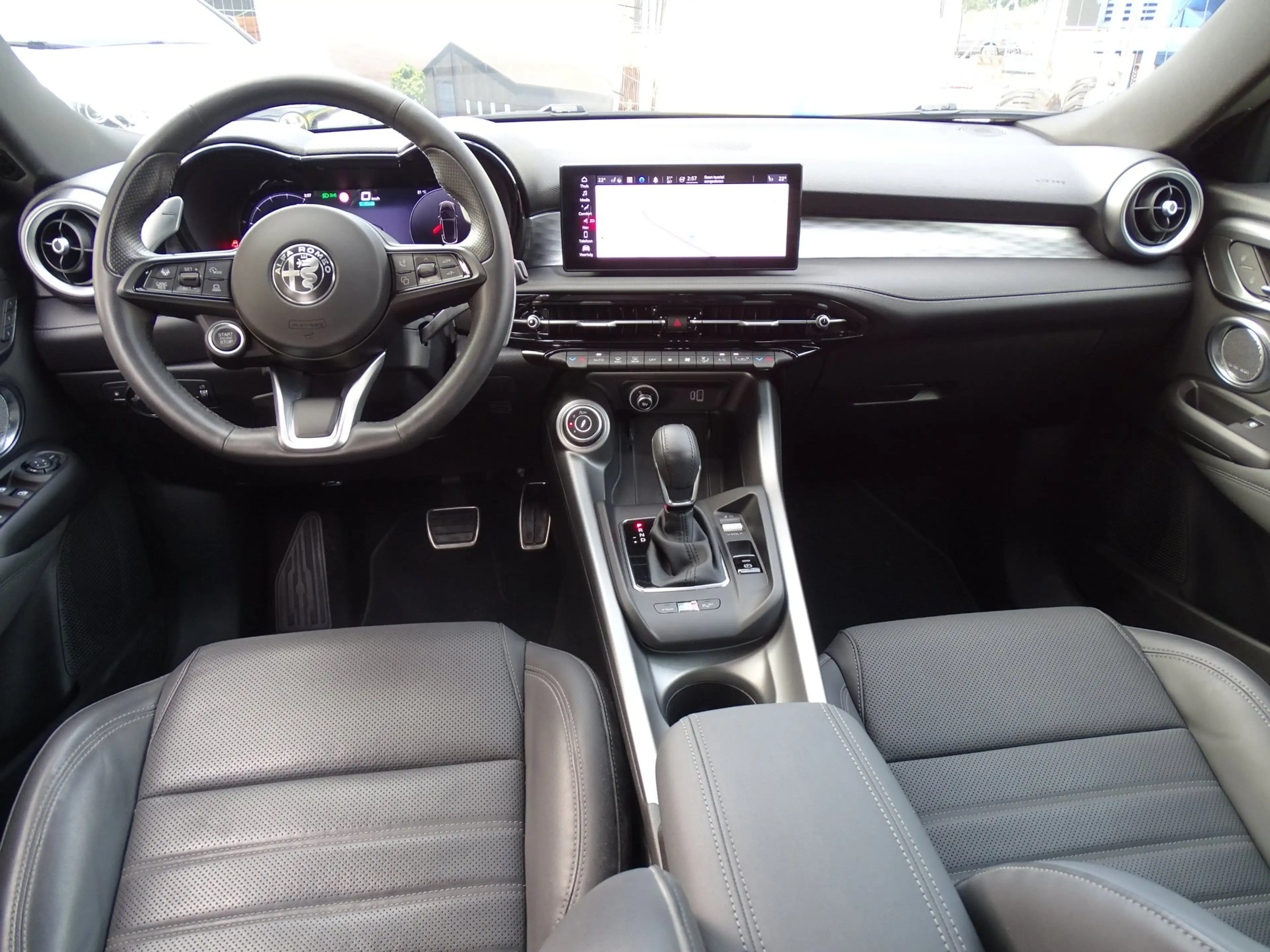 Alfa Romeo Tonale 1.3T PHEV Edizione Speciale|360 Cam|Leder|Keyless| — photo 4