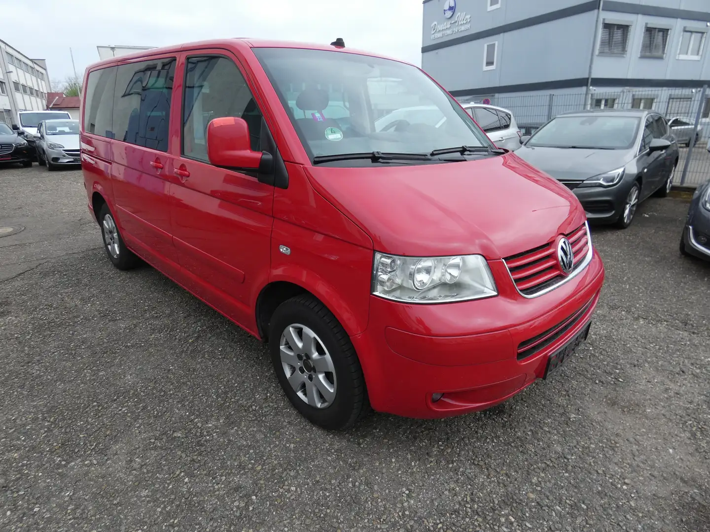 Volkswagen T5 California Multivan Comfortline Rojo - 1