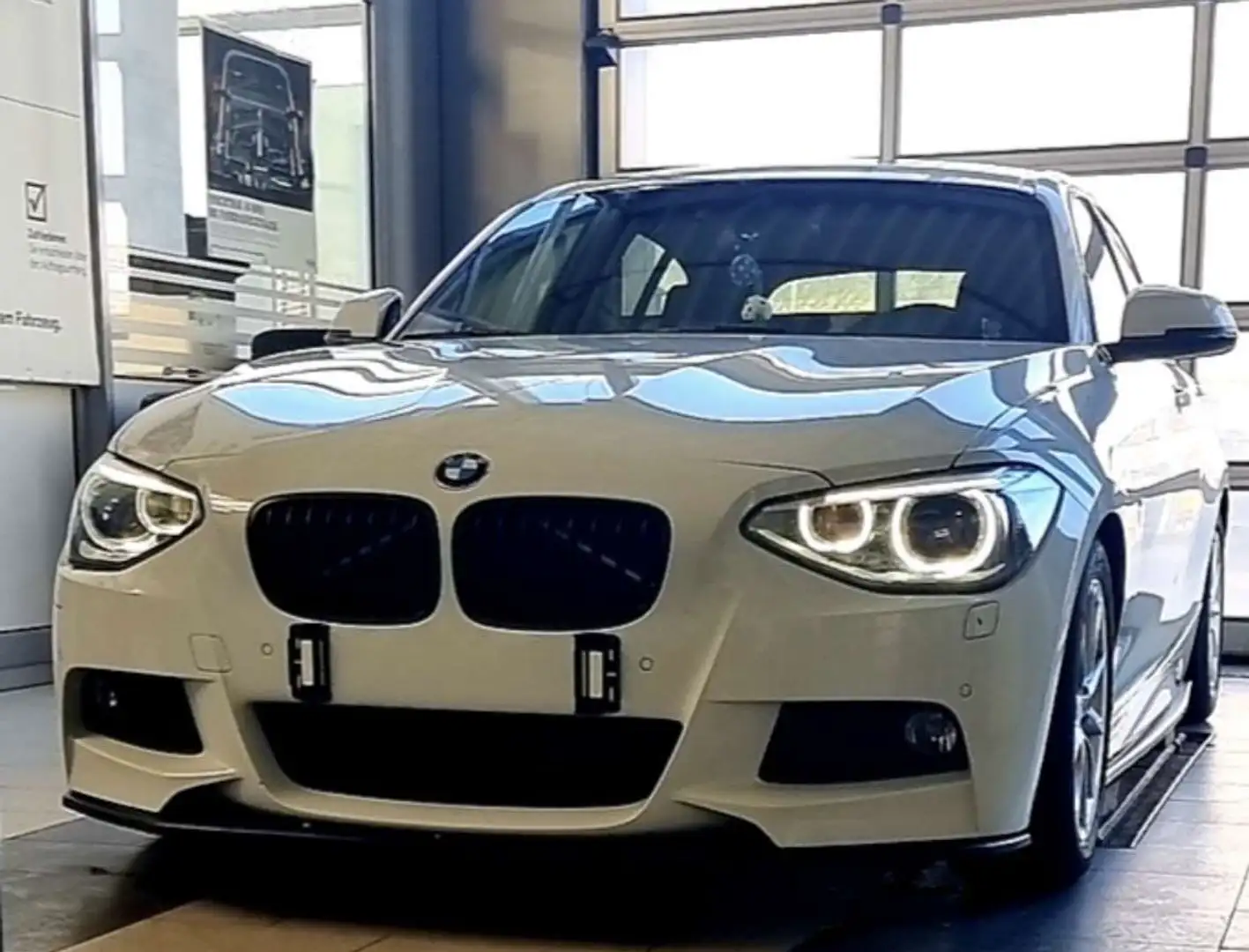 BMW 120 120d Sport-Aut. Sport Line - 1