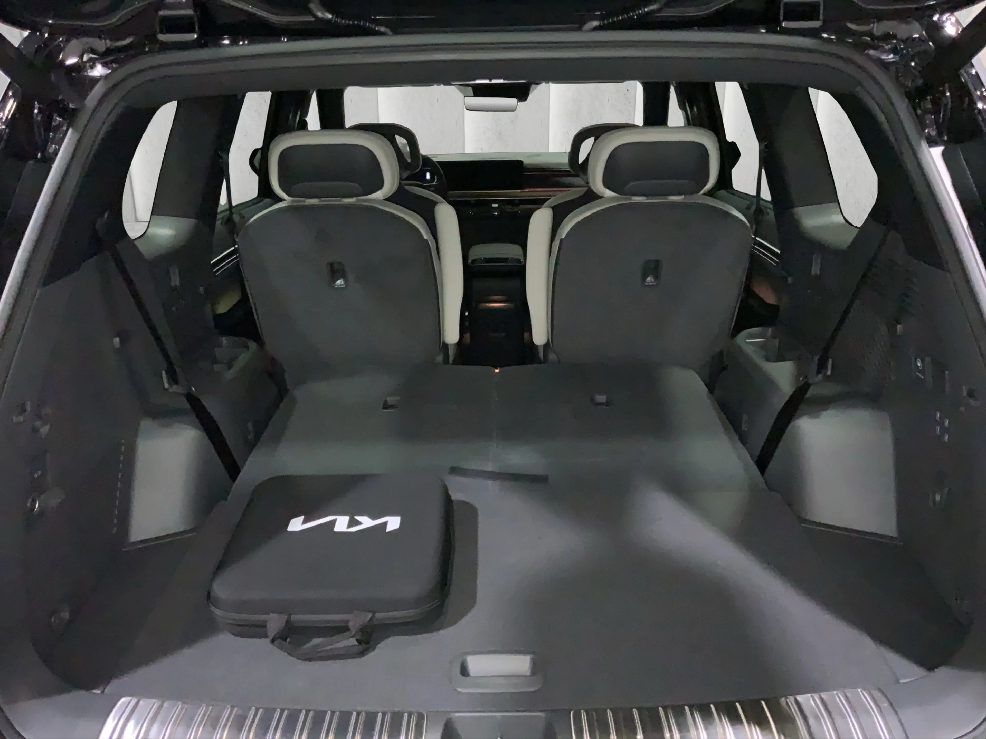 Kia EV9 GT-line 283 kW Allradantrieb Sports Utility Vehicl — photo 15