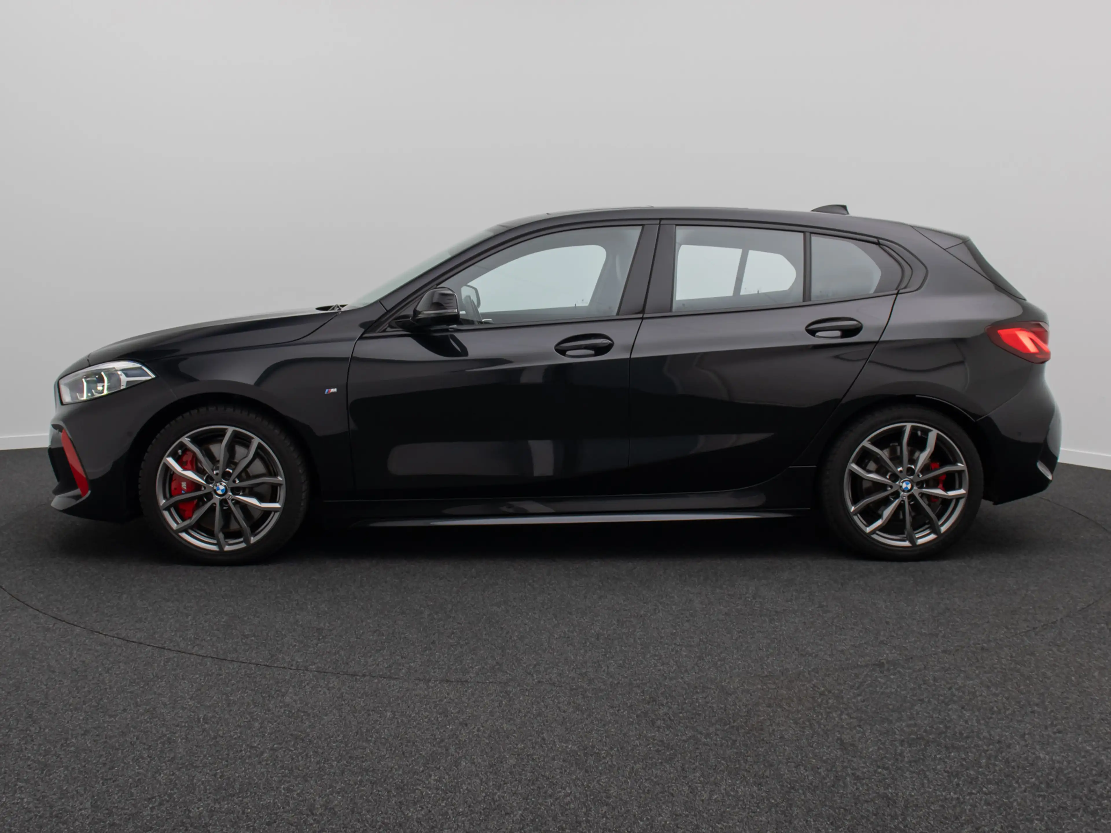 BMW 128 M Sport HUD DAB Panorama HiFi Kamera Leder — photo 11