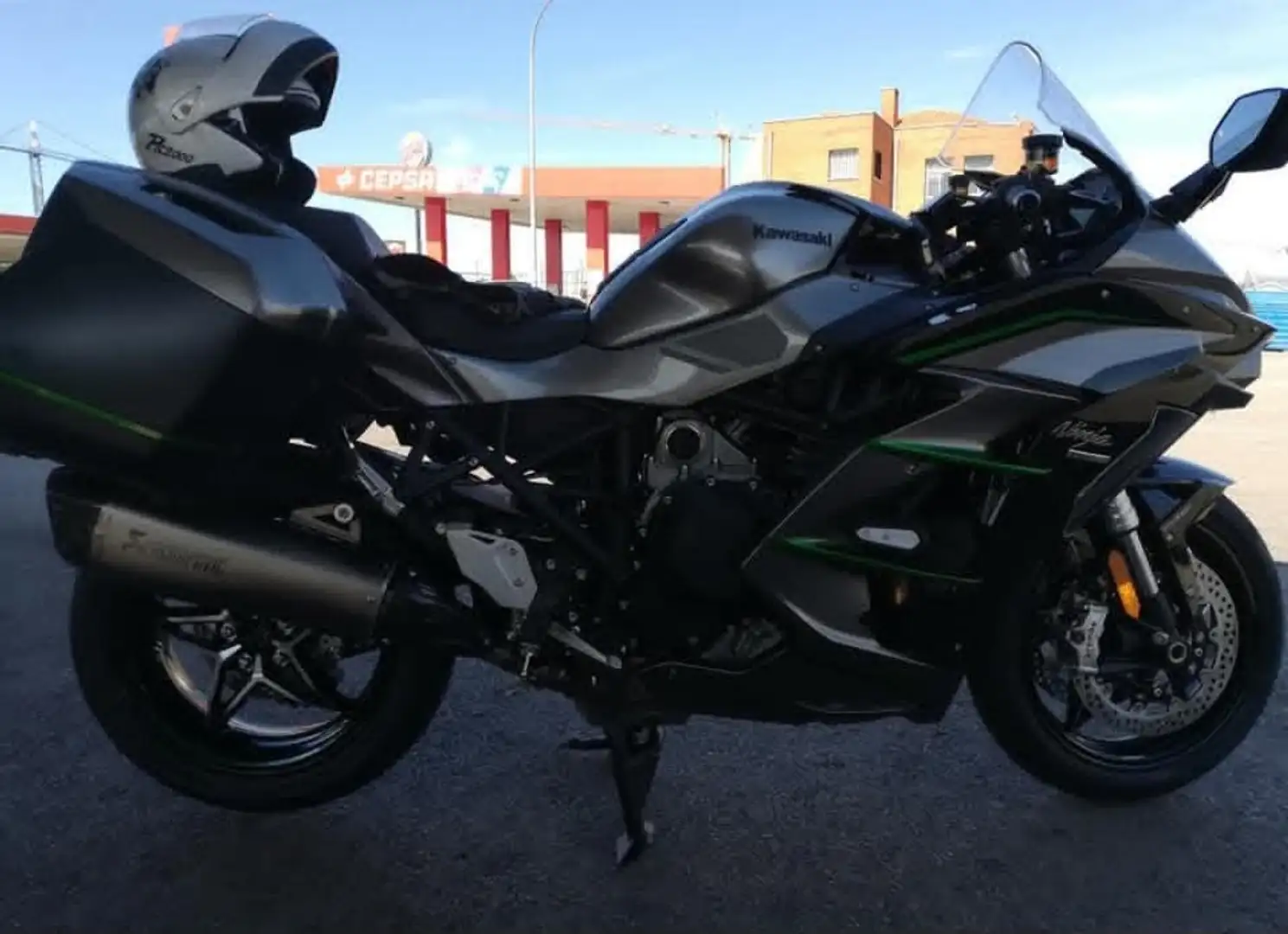 Kawasaki Ninja 1100SX SE SX SE + PLUS Plateado - 1