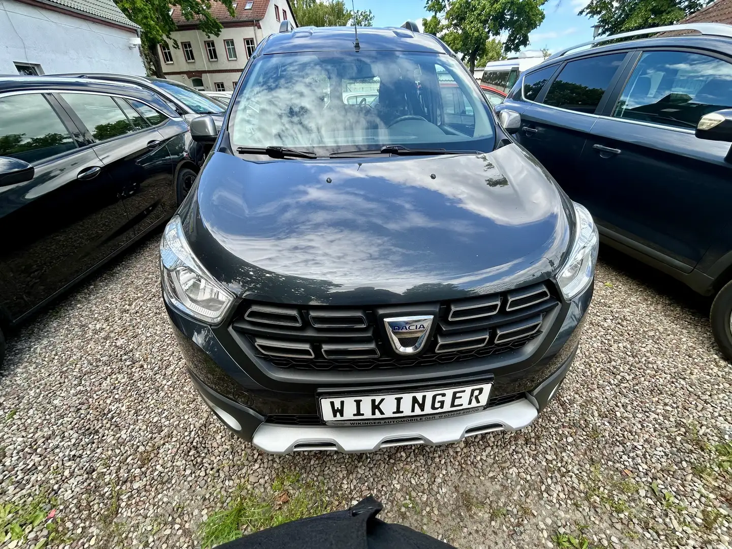 Dacia Dokker Stepway 1.2 * Klima * Navi * 2. Besitzer * HU neu Szürke - 2