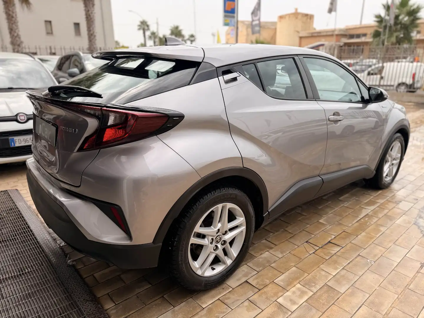 Toyota C-HR C-HR 1.8h Active e-cvt - foto 4