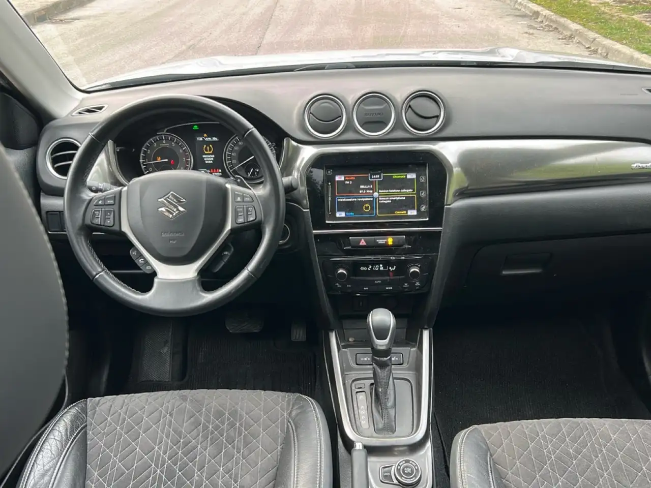 Suzuki Vitara 1.5 hybrid AllGrip aut 11