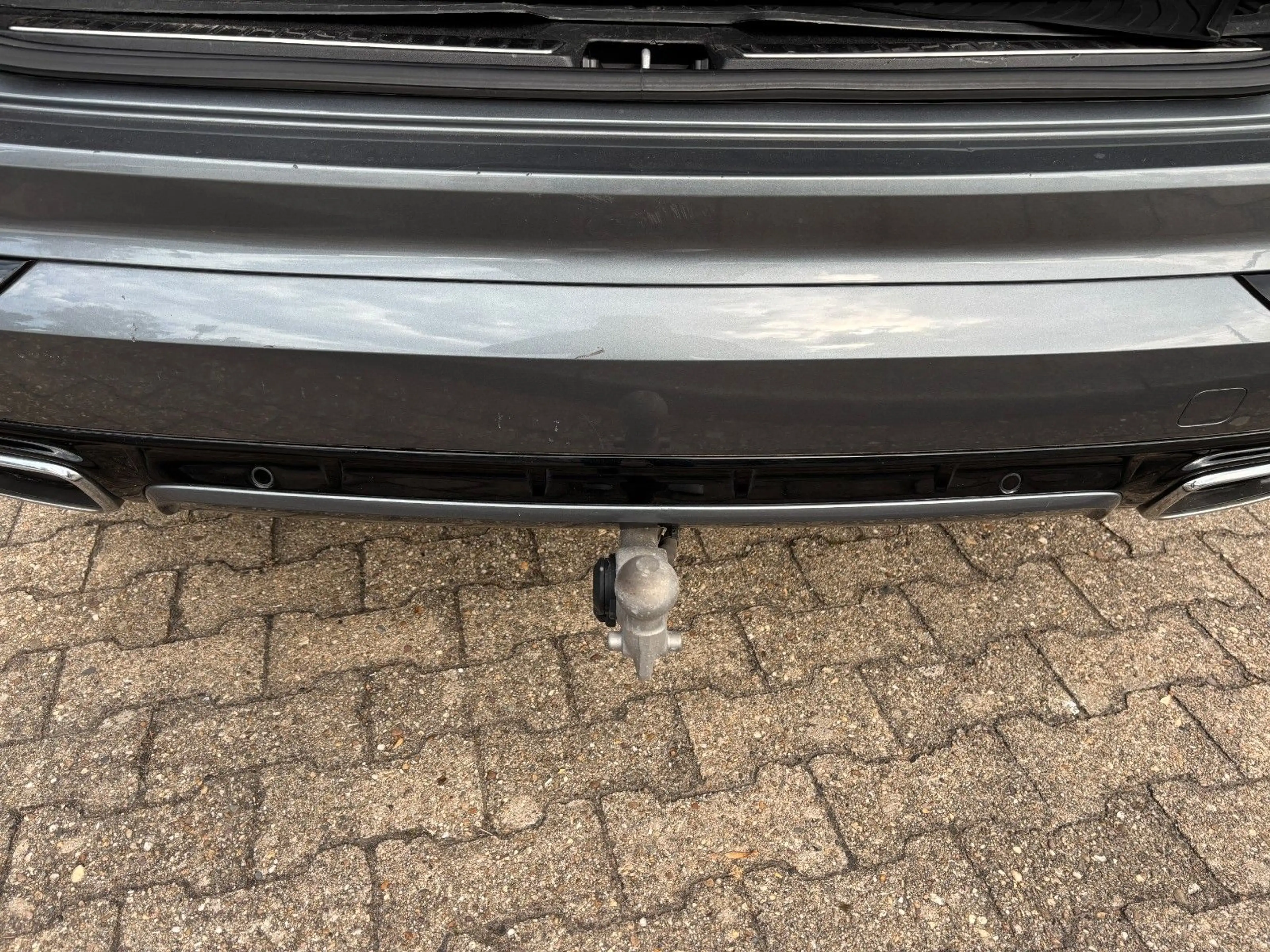 Volvo XC90 R Design 7-Sitze Pano. Bowers. AHK. Luftf. — photo 7
