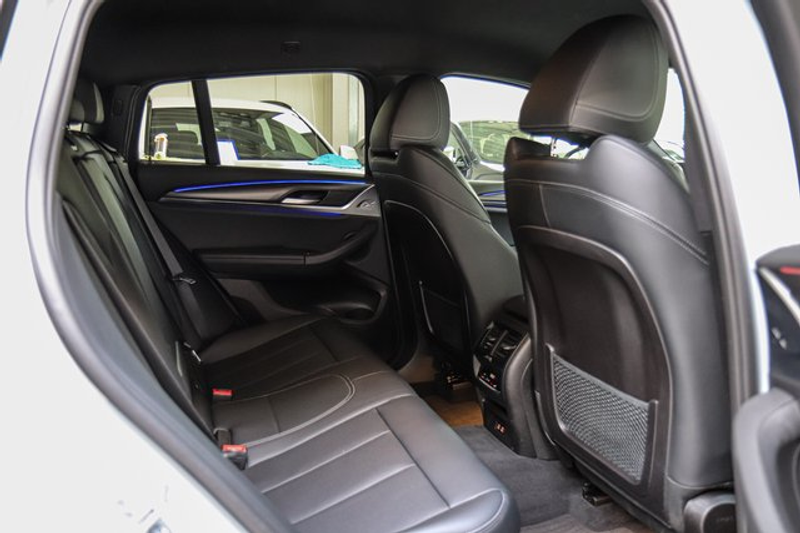 BMW X4 xDrive 20d Aut.///M SPORT/LASERLICHT/KAMERA/ — photo 14