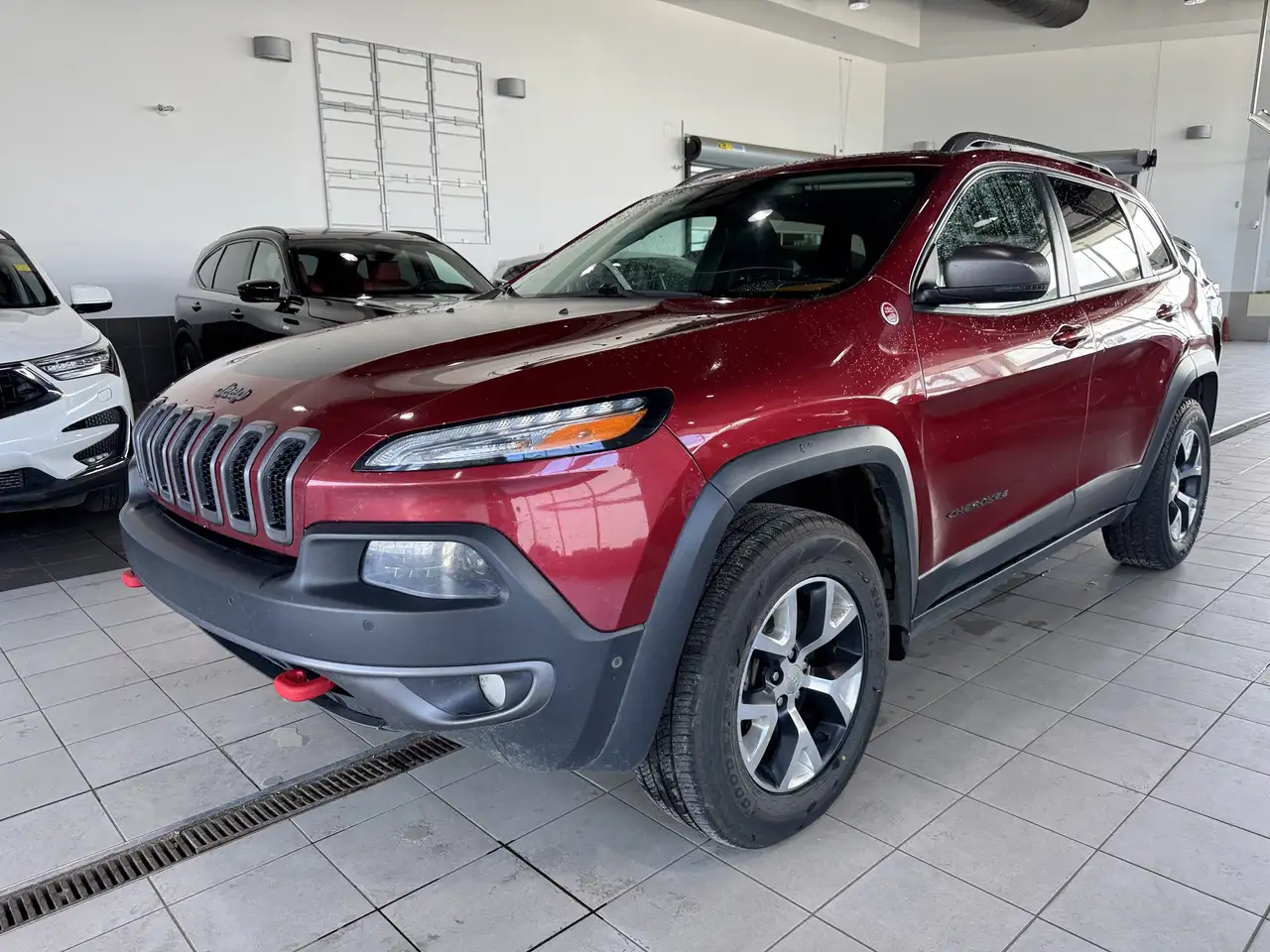 Jeep Cherokee снимка Jeep Cherokee