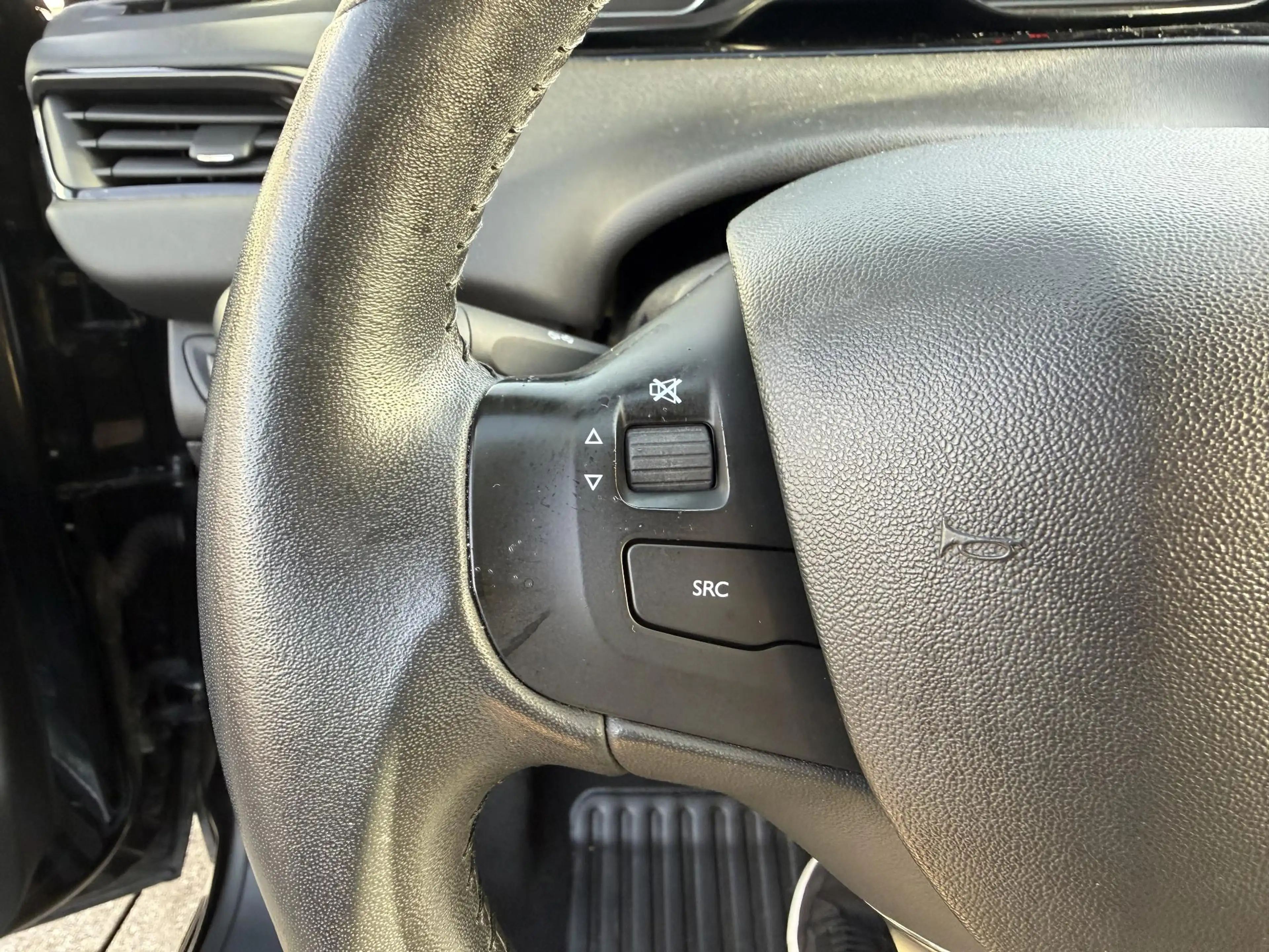 Peugeot 208 1.2 PureTech Urban Soul | Cruise Control | Parkeer — photo 11