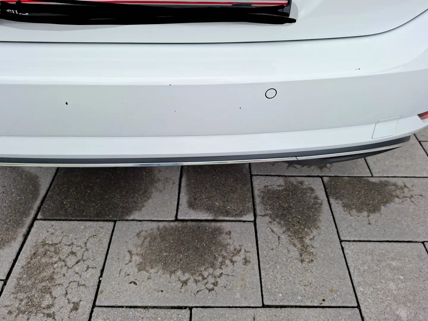 Volkswagen Golf Variant Golf Variant 1,6 TDI Weiß - 2