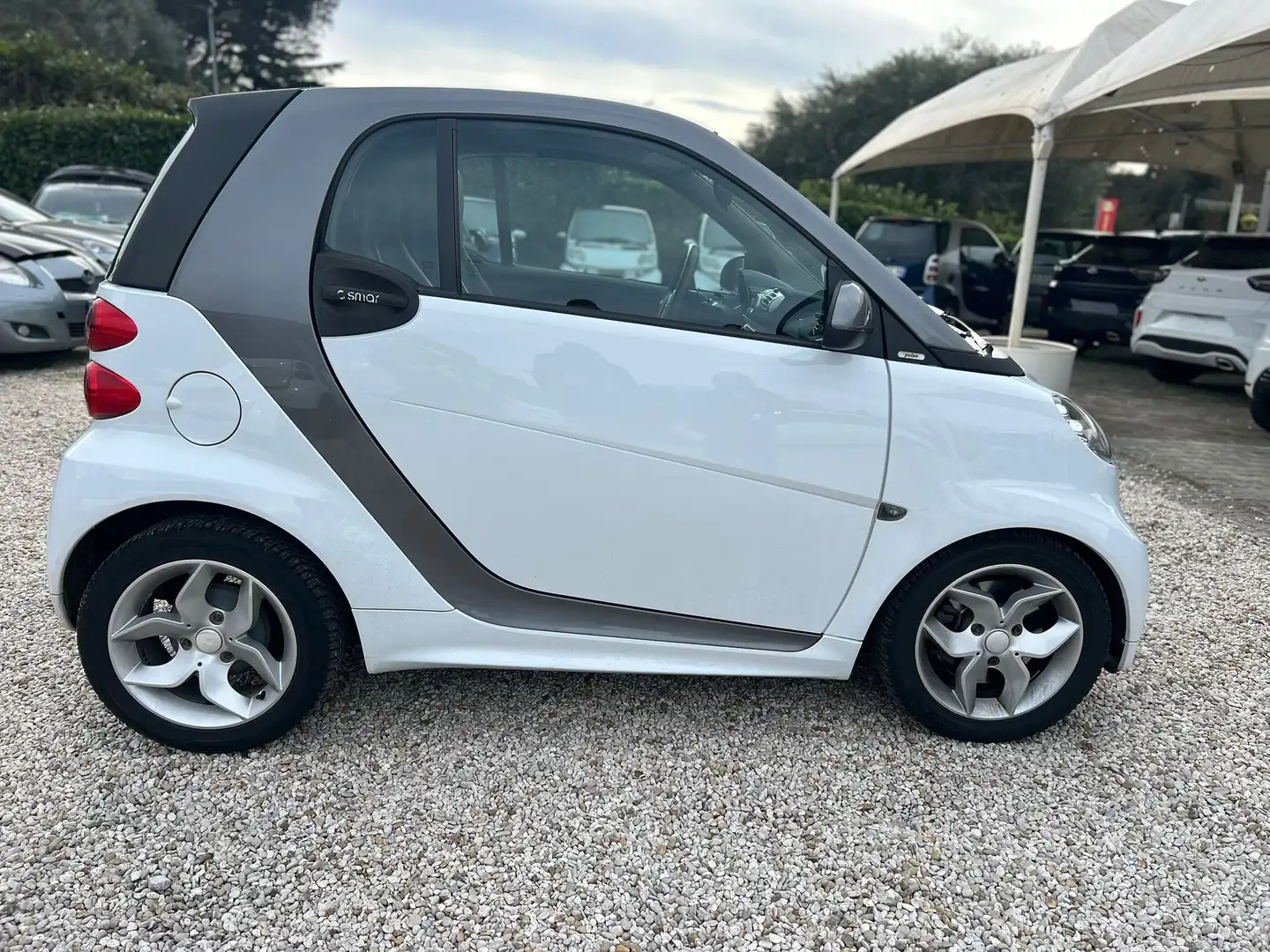 smart forTwo FORTWO MHD EURO 5B OTTIME CONDIZIONI-MOTORE NUOVO Blanc - 2