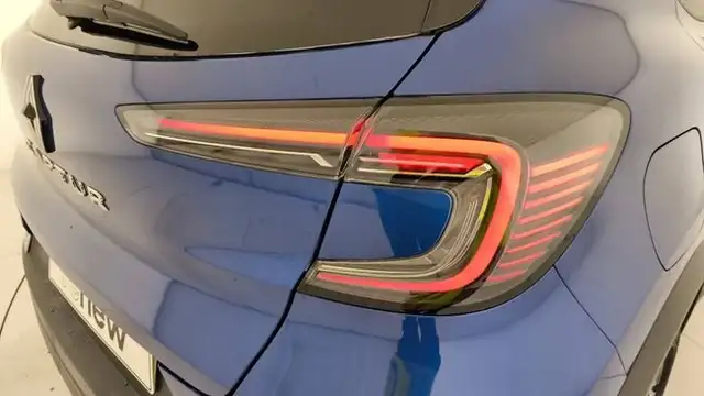 Renault Captur view 3