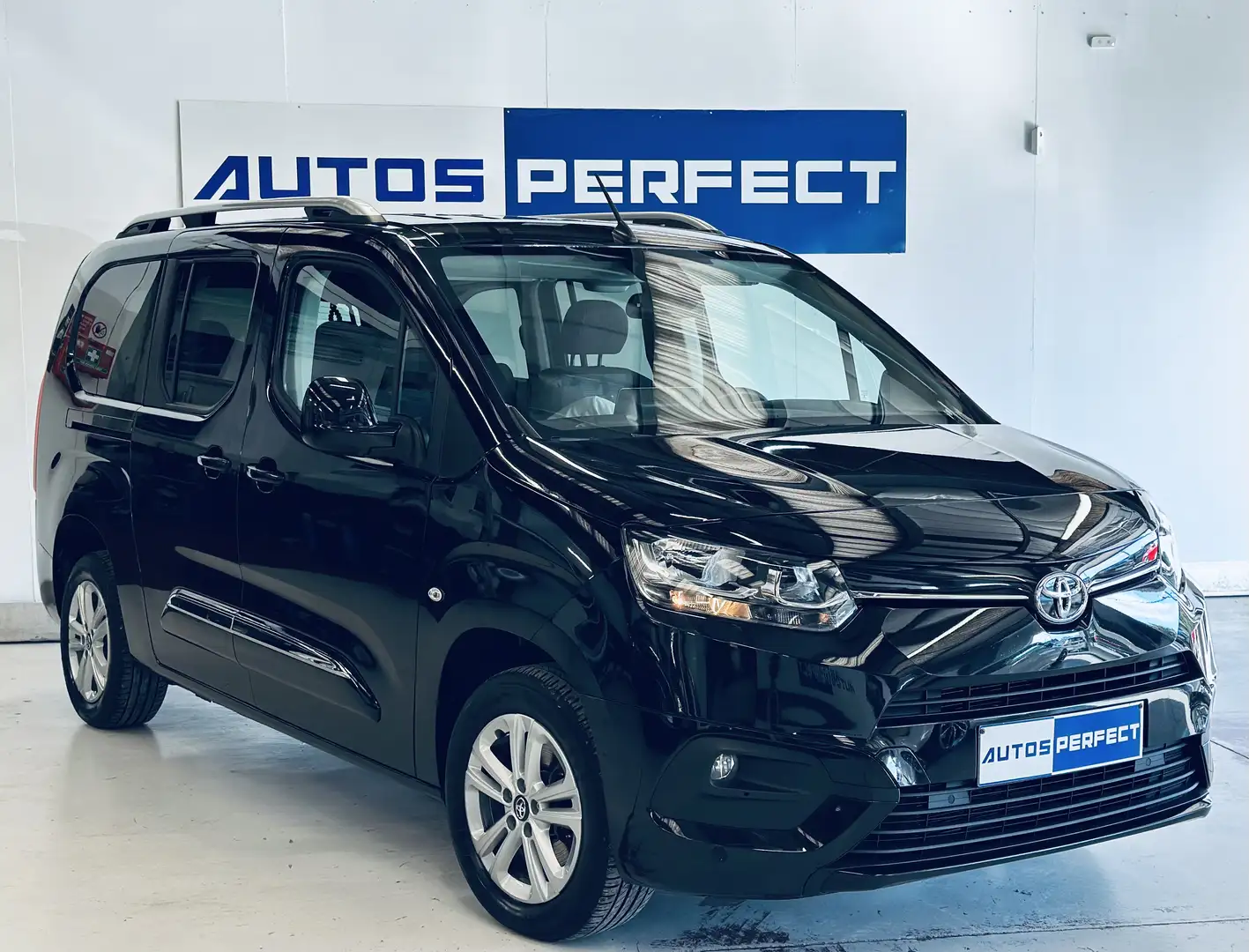 Toyota Proace City Verso 1.5 7PLACES CAMERA PDC NAVI CARPLAY SOS Zwart - 2