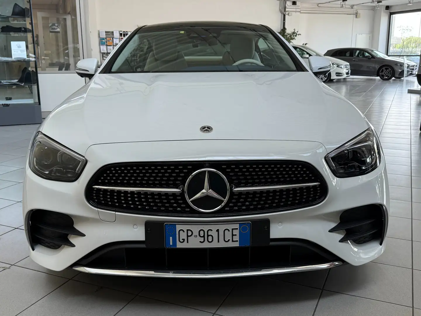 Mercedes-Benz E 220 E Coupe 220 d Premium Plus 4matic auto my20 Wit - 2