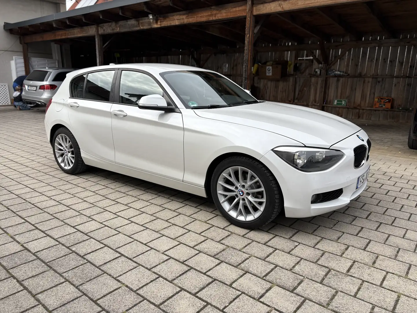 BMW 118 118d f20 - 1