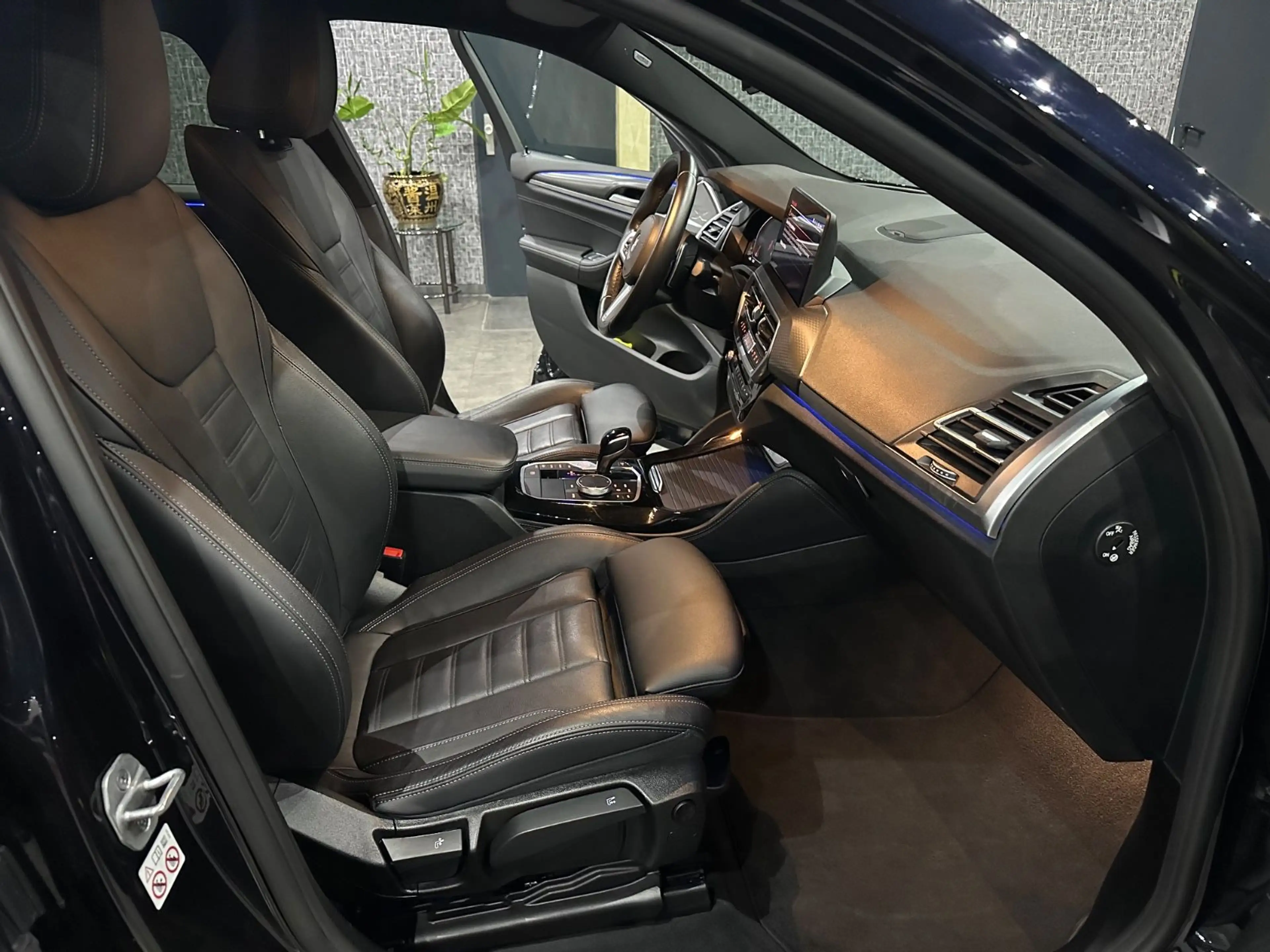 BMW X4 xDrive 30d M Sport /LEDER / LASER / KAMERA — photo 7