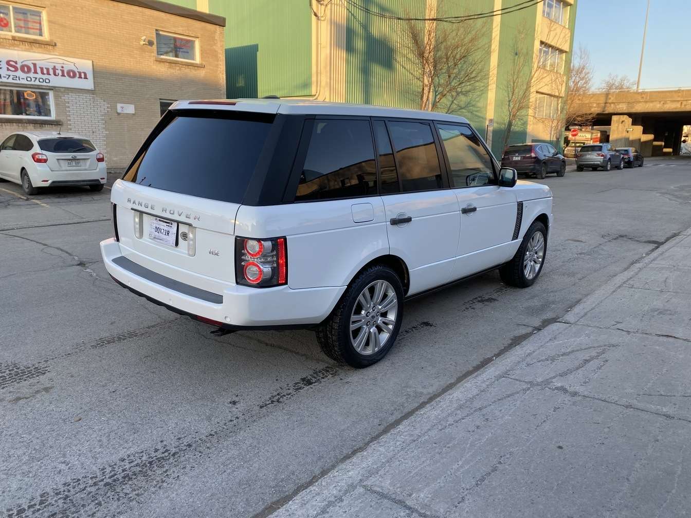 2011 Land Rover Range Rover 4WD 4dr HSE alt 5