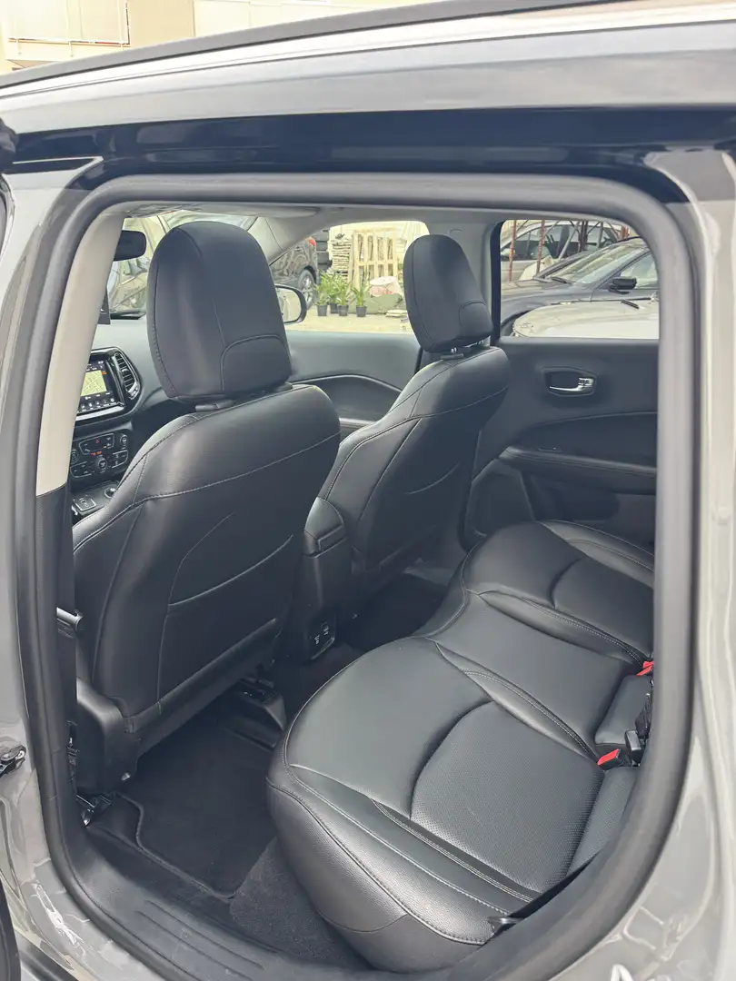 Jeep Compass 1.6 mjt Limited Naked 2wd 120cv Grau - 1