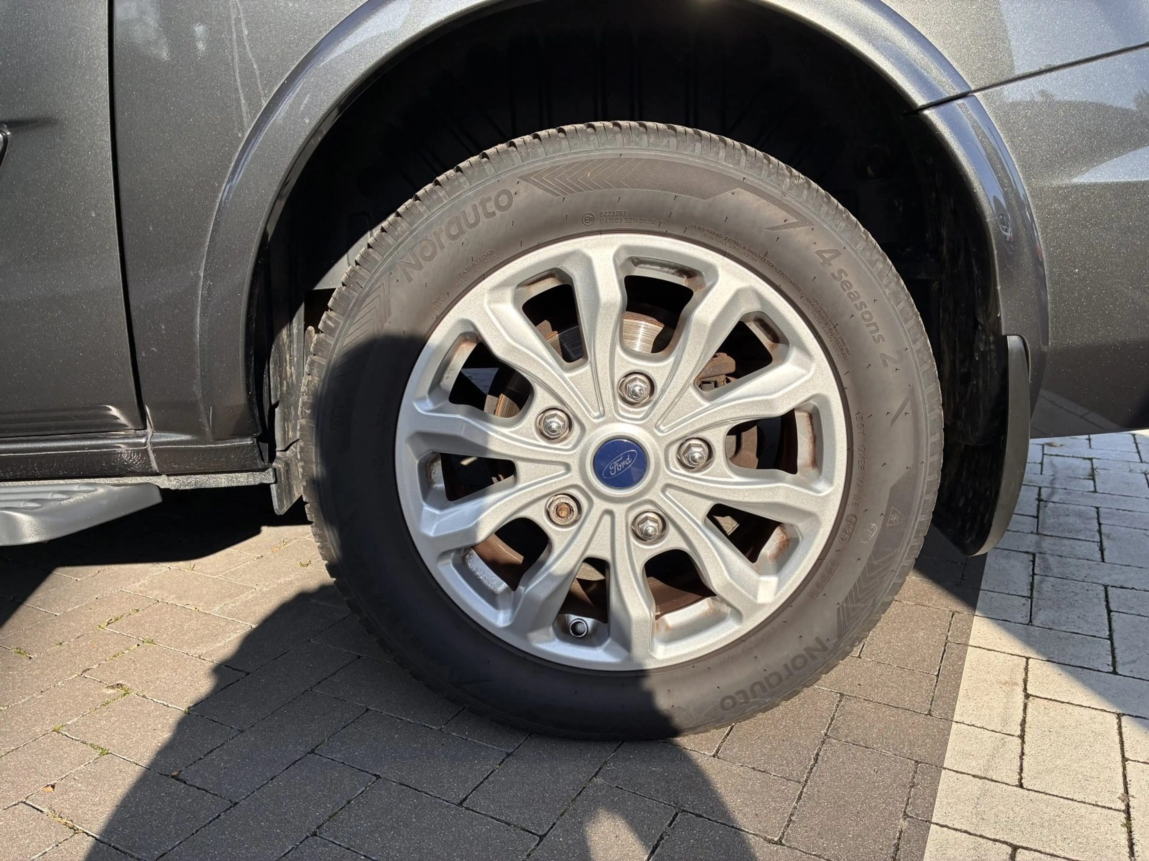 Ford Tourneo Custom 2.0 TDCi 310 L1 Titanium EURO 6d-TE 8-Sitze — photo 15