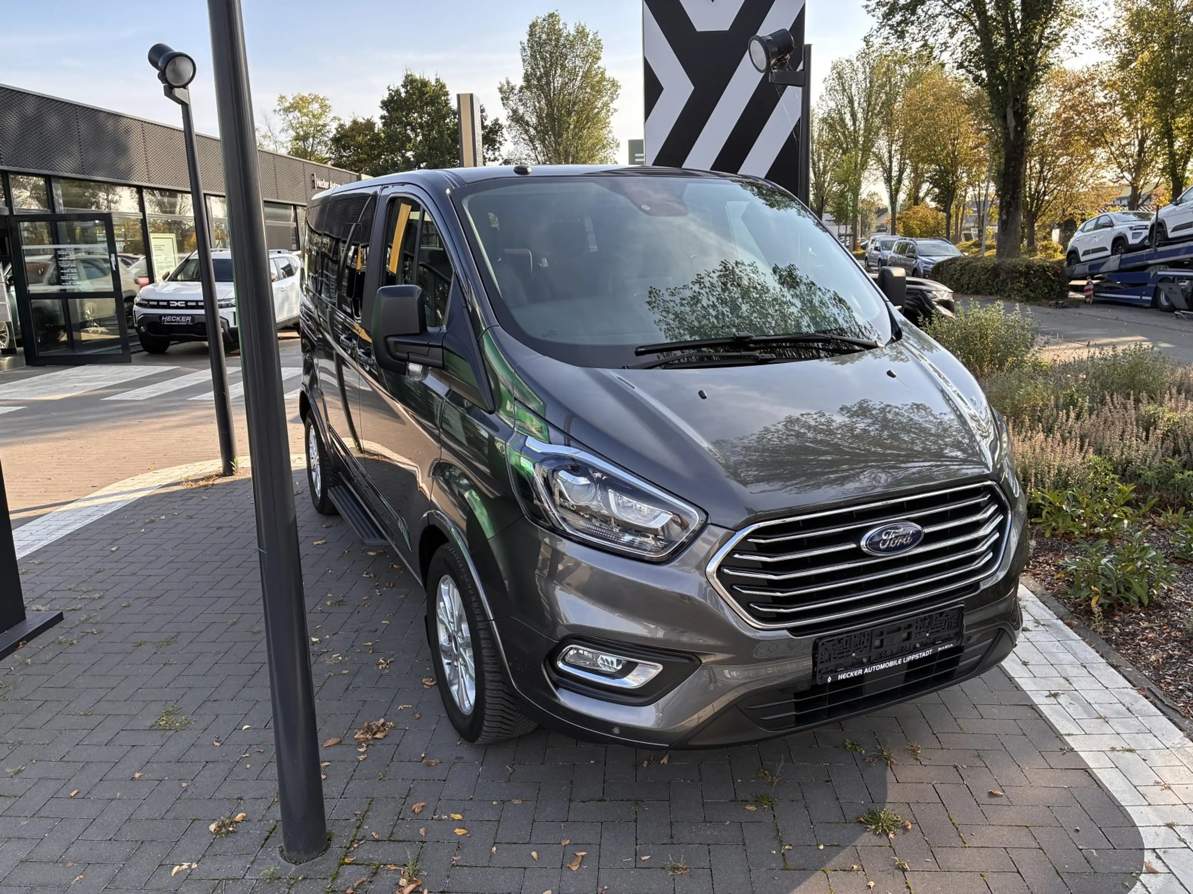 Ford Tourneo Custom 2.0 TDCi 310 L1 Titanium EURO 6d-TE 8-Sitze — photo 7