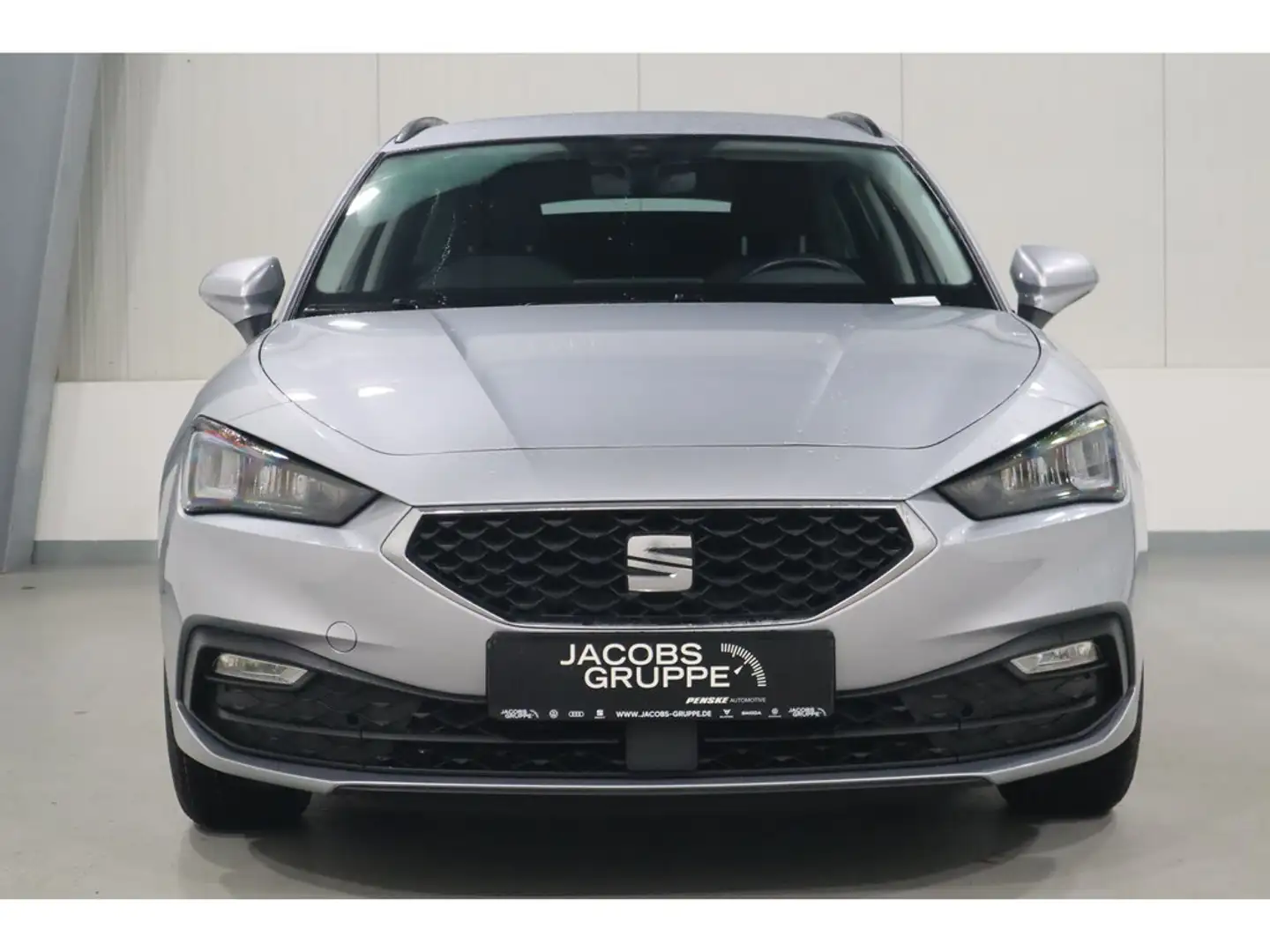 SEAT Leon ST 2.0 TDI DSG Navi*Beats*ACC*SHZ Style Gris - 2