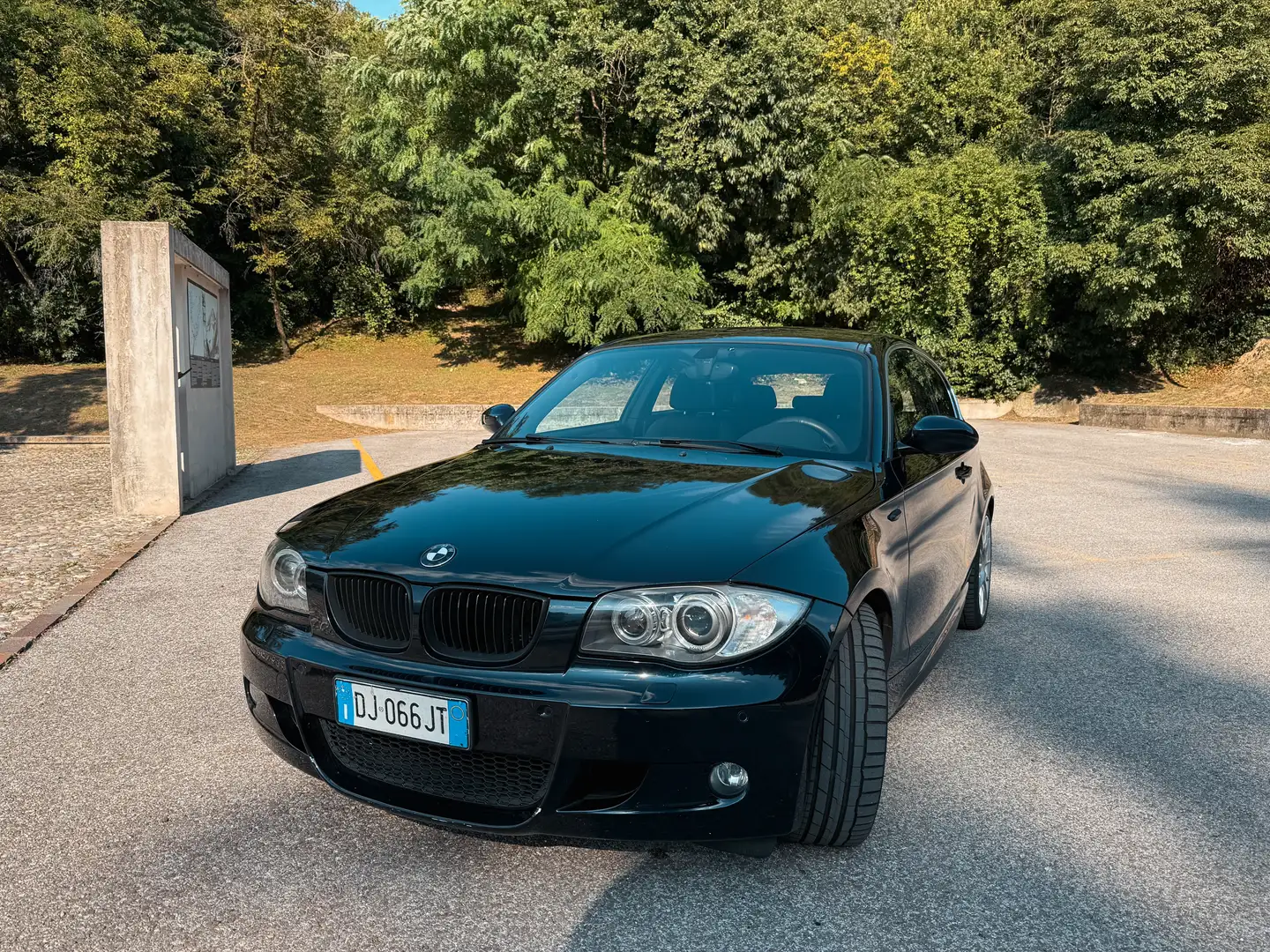 BMW 120 Serie 1 Limited Sport Edition Blu/Azzurro - 1