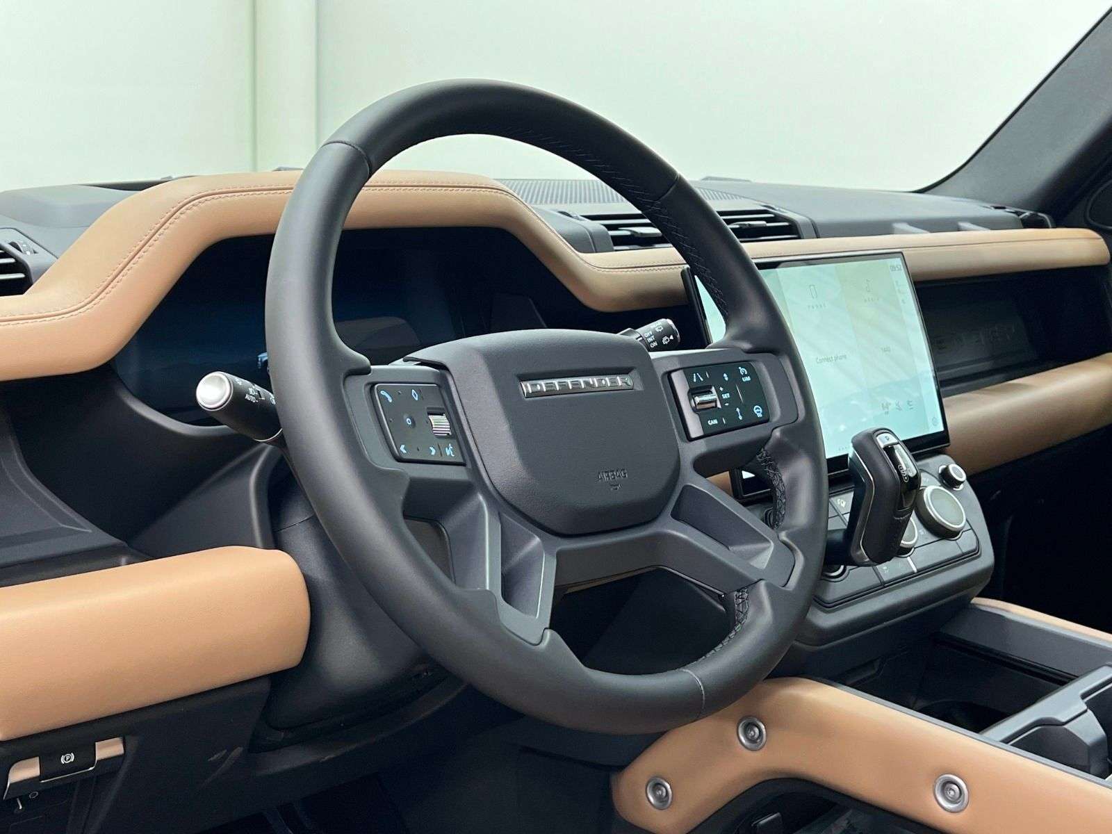 2026 Land Rover Defender 110 P500 V8 X-DYNAMIC SE thumb 27