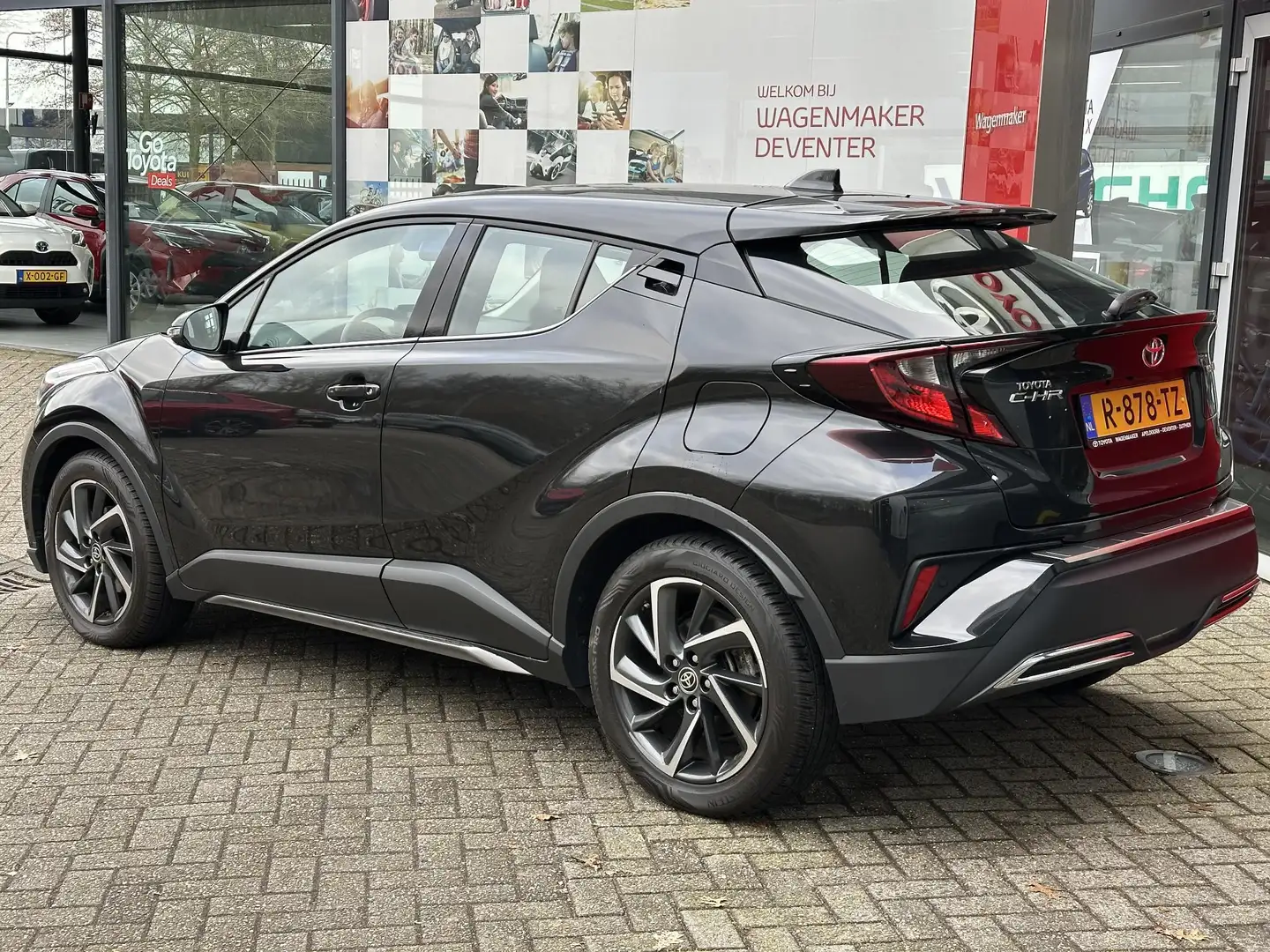Toyota C-HR 2.0 HYBRID DYNAMIC APPLE/ANDROID NAVI KEYLESS ALL- Negro - 2
