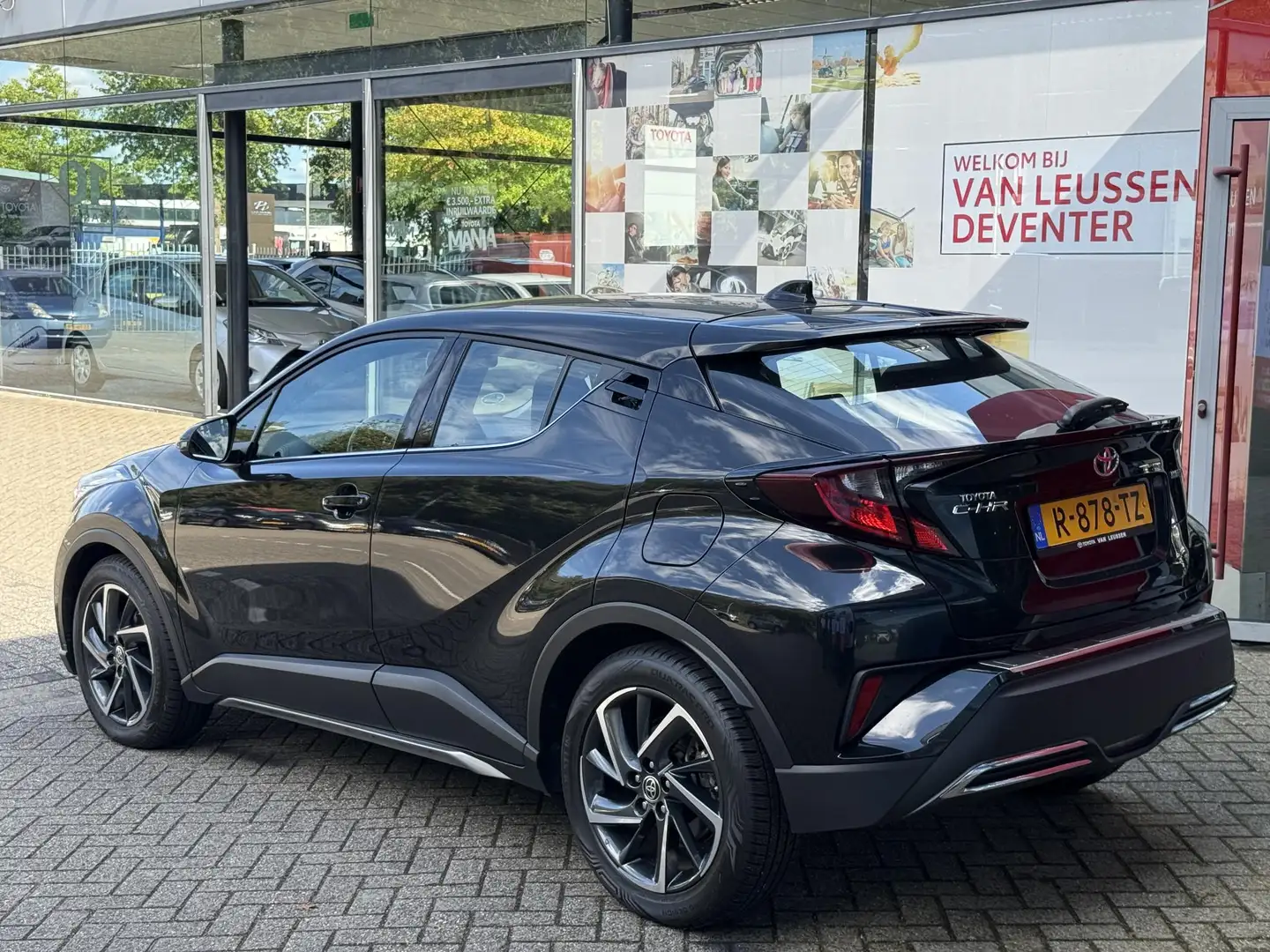 Toyota C-HR 2.0 HYBRID DYNAMIC APPLE/ANDROID NAVI KEYLESS ALL- Noir - 2
