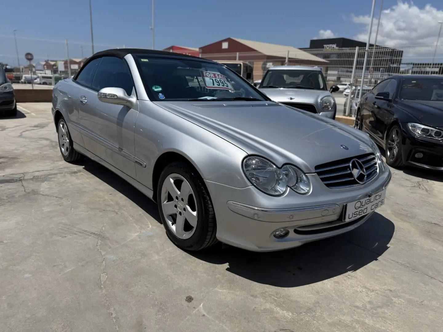 Mercedes-Benz CLK 200 Descapotable Automático de 2 Puertas - 1