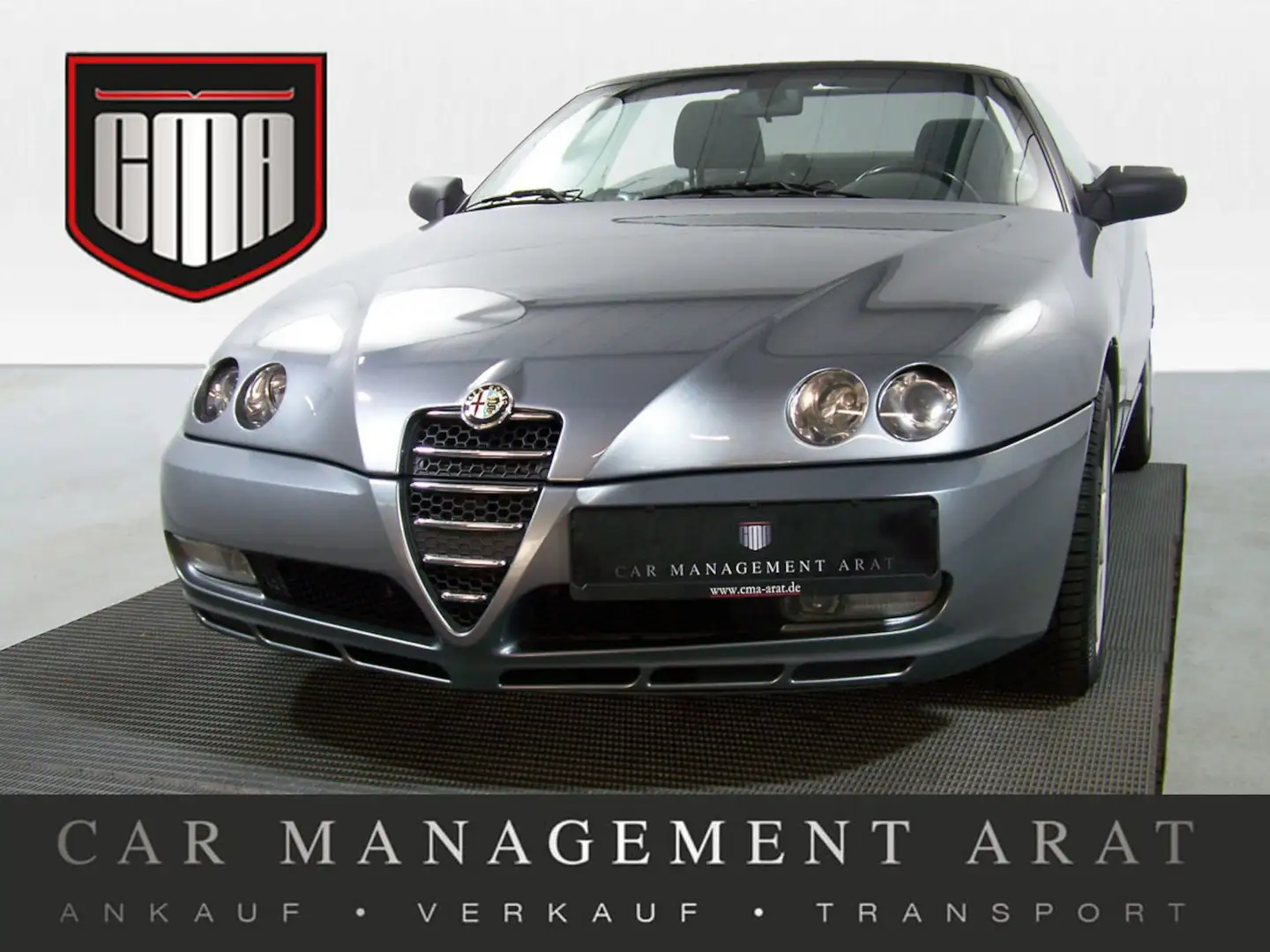 Alfa Romeo Spider 2.0 16V T.Spark KLIMAUT+R17+EL.VERDECK+ Grau - 1