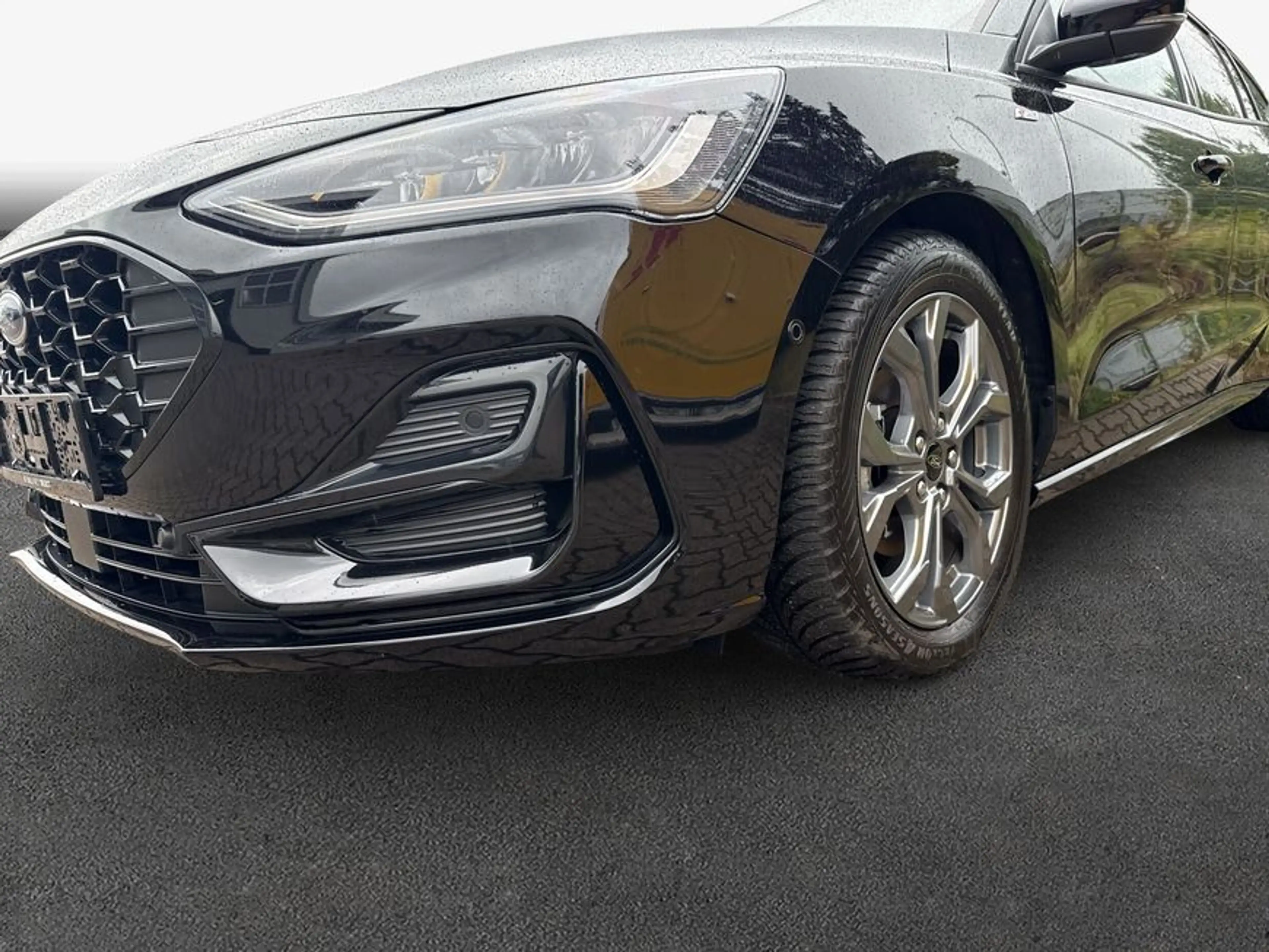Ford Focus Turnier 1.0 EcoBoost Hybrid Aut. ST-LINE X — photo 6