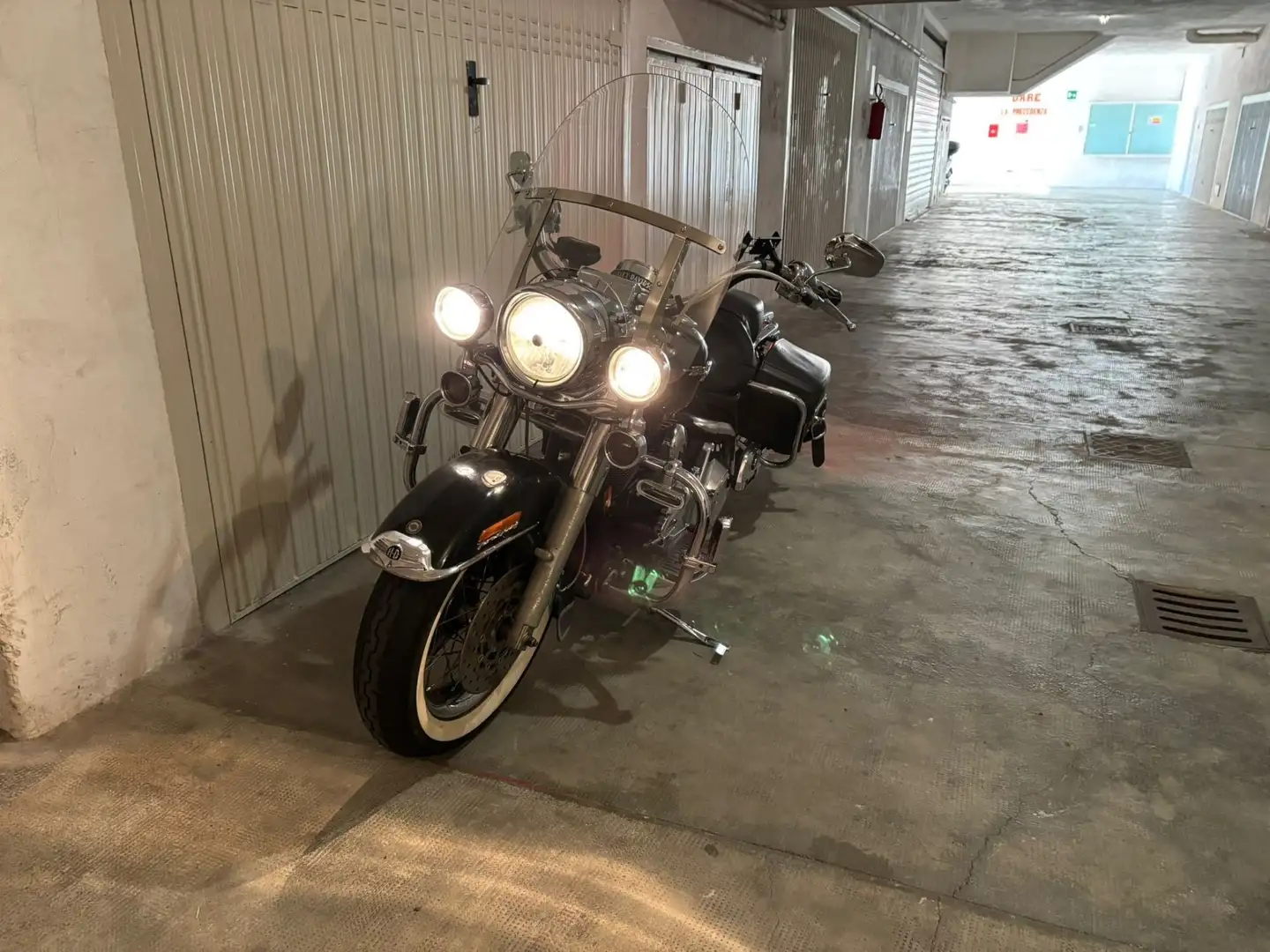 Harley-Davidson Road King Nero - 2