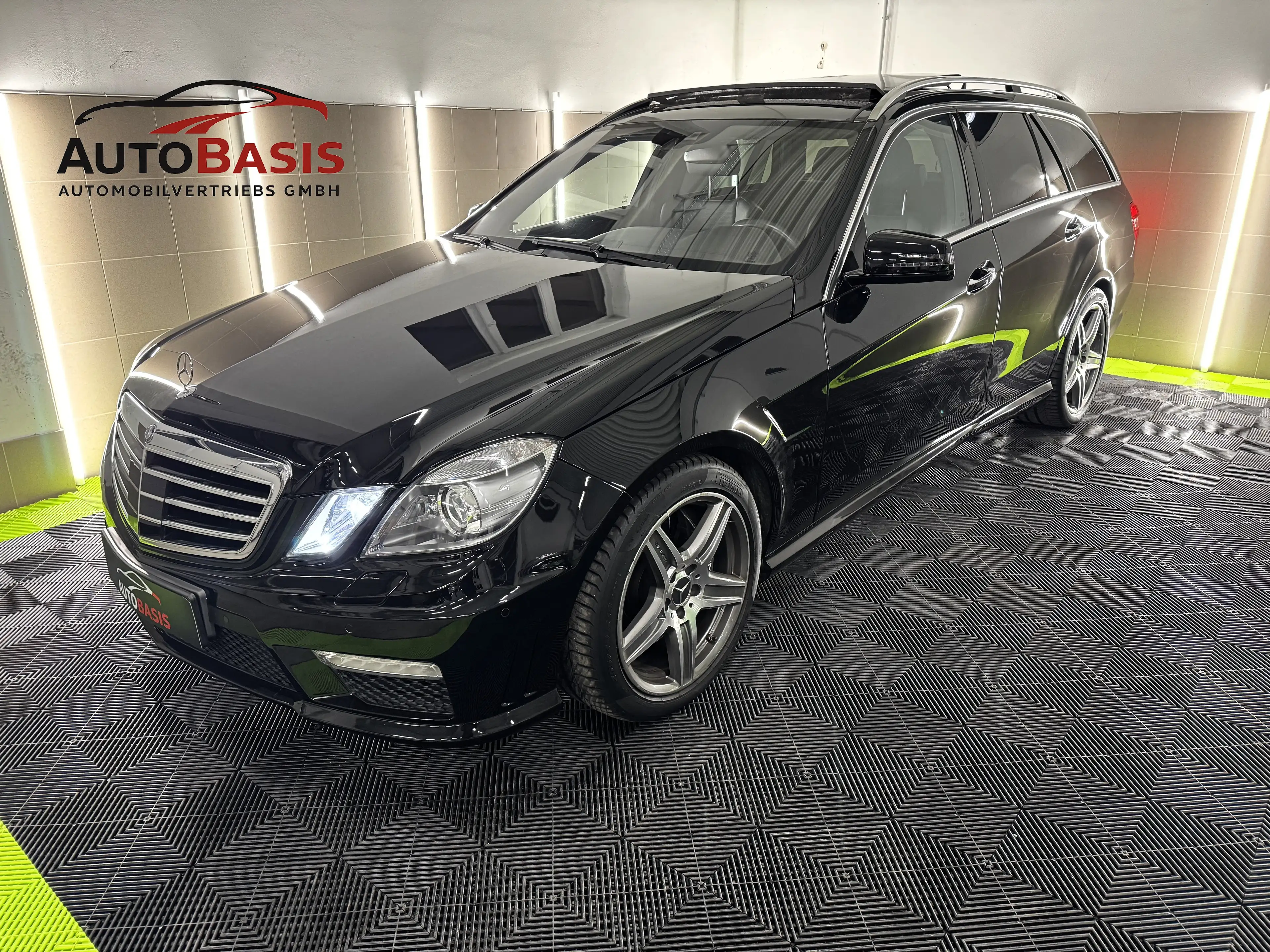 Mercedes-Benz E 63 AMG E 63 AMG T B&O/Panorama/Nappa/Night-Vision/VOLL
