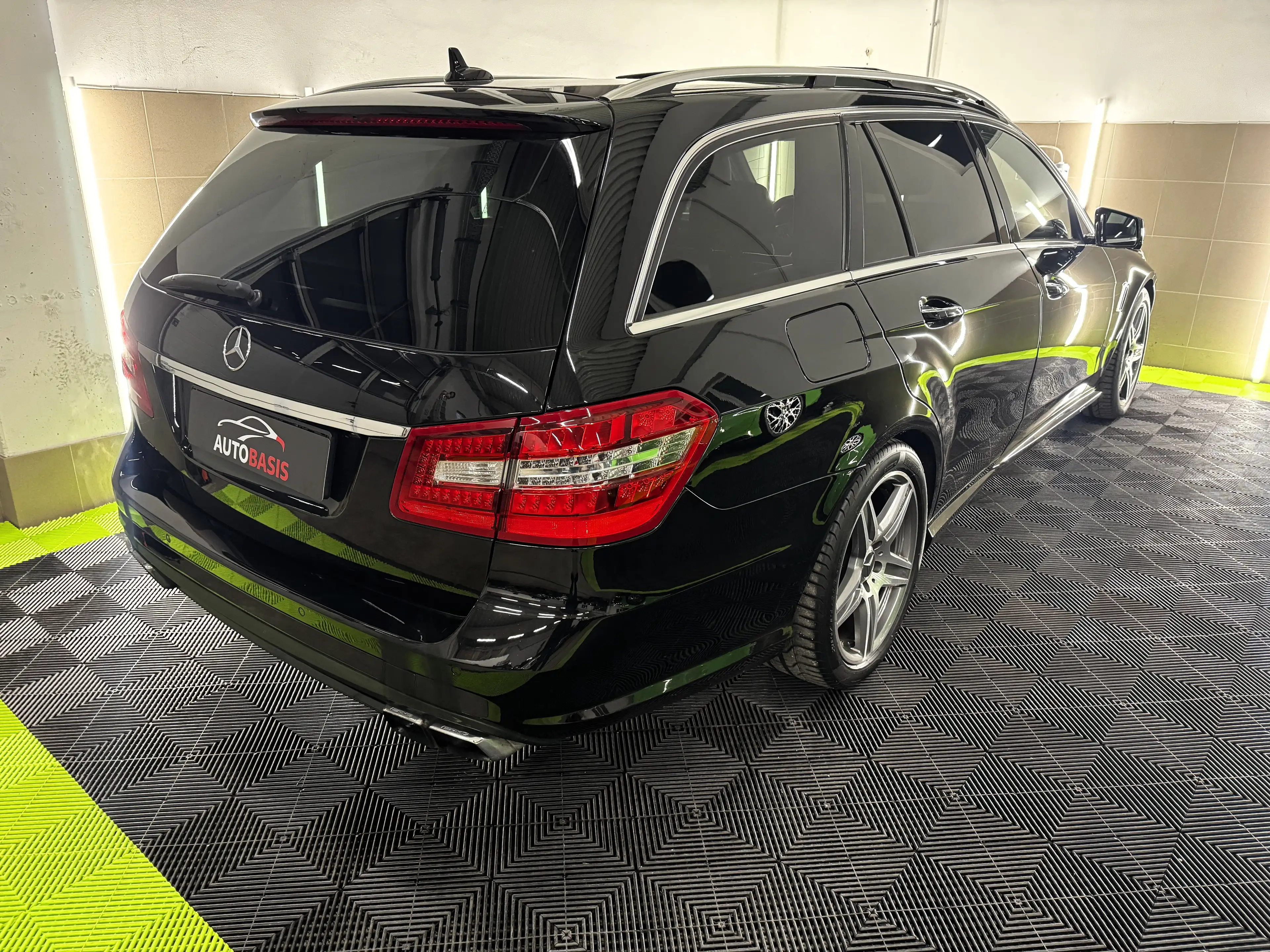 Mercedes-Benz E 63 AMG E 63 AMG T B&O/Panorama/Nappa/Night-Vision/VOLL — photo 10