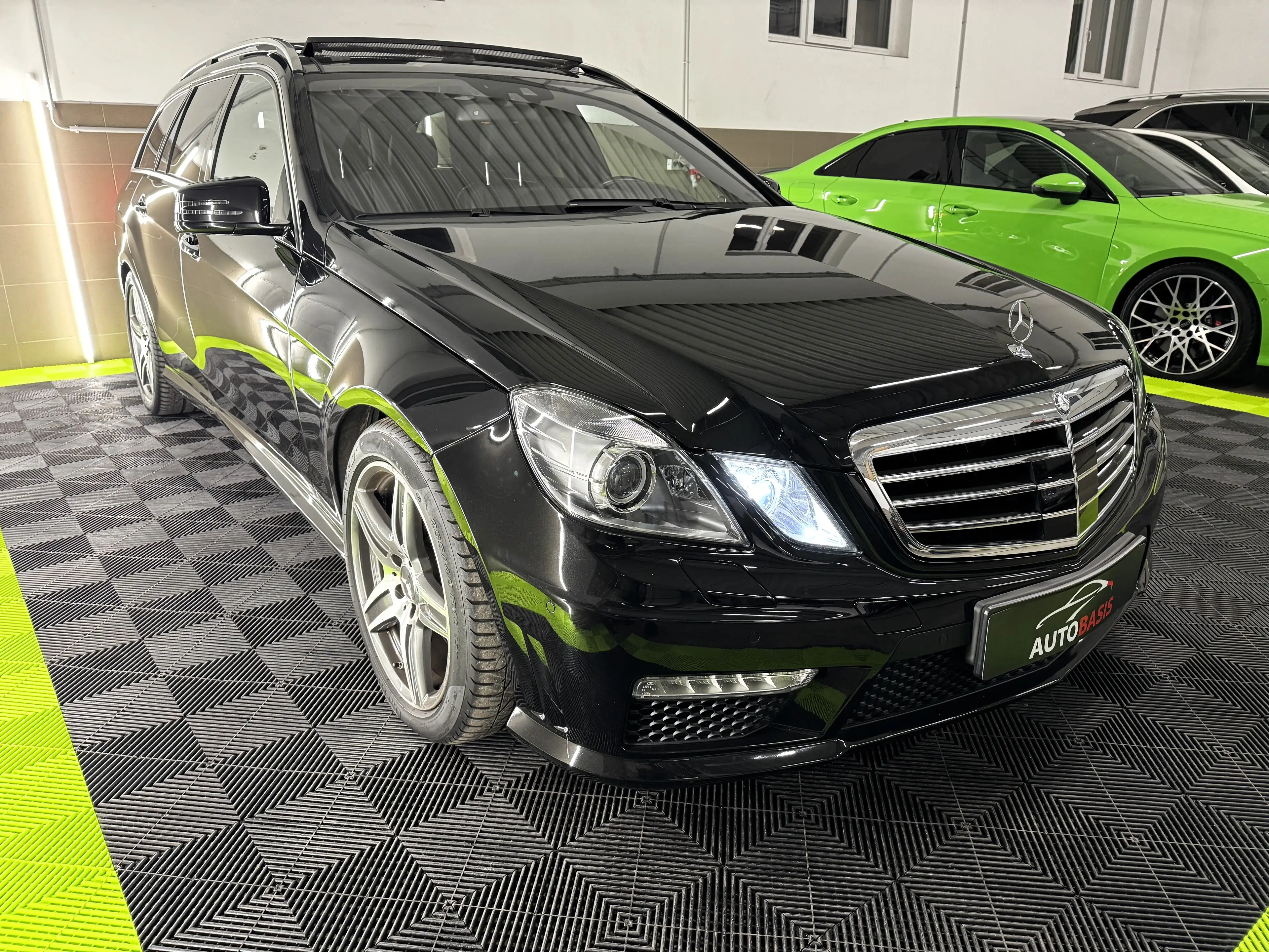 Mercedes-Benz E 63 AMG E 63 AMG T B&O/Panorama/Nappa/Night-Vision/VOLL — photo 4