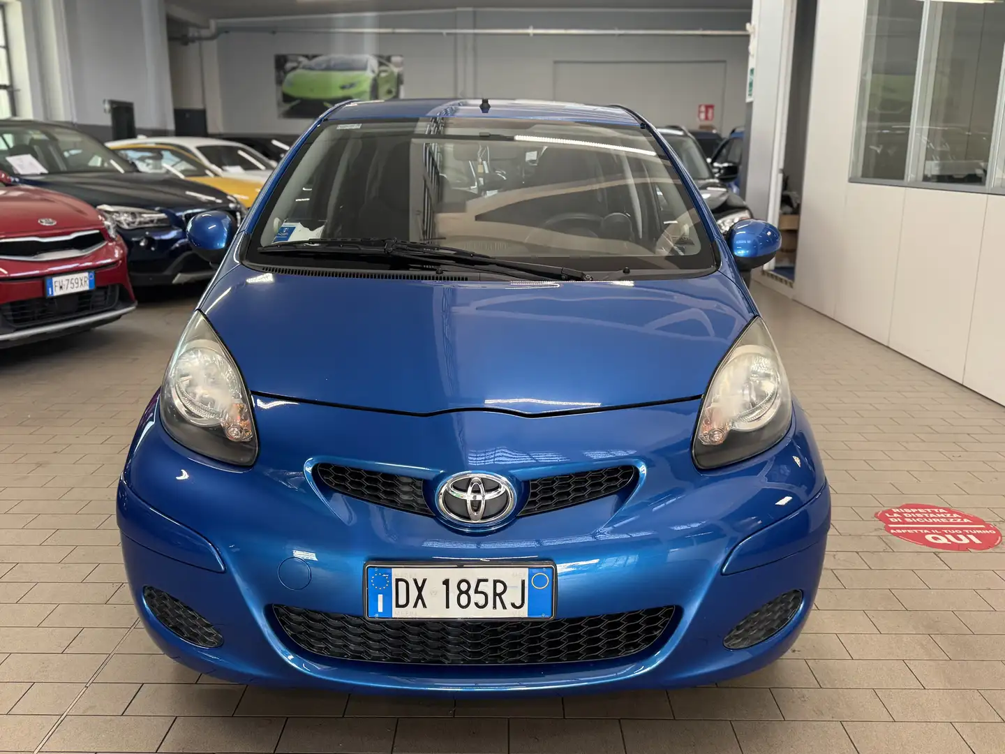 Toyota Aygo 5p 1.0 Sol m-mt AUTOMATICA Tagliandi toyota - 2