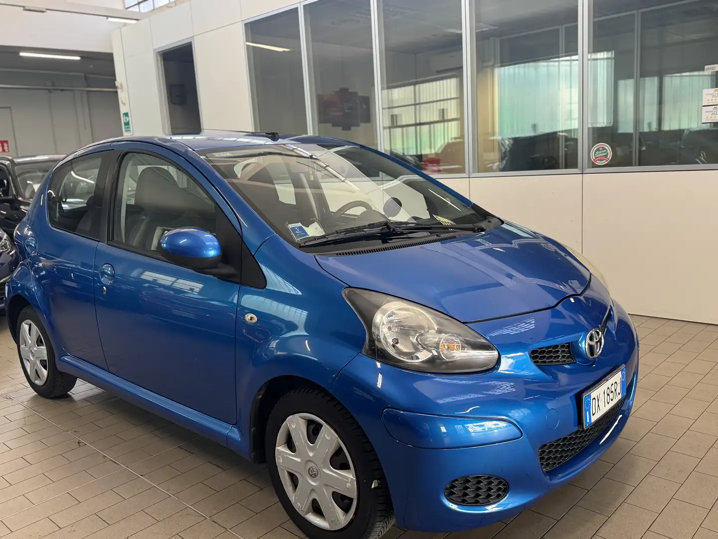 Toyota Aygo 5p 1.0 Sol m-mt AUTOMATICA Tagliandi toyota - 1
