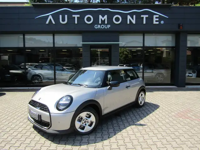 MINI Cooper C 1.5 BENZ. CLASSIC 3 PORTE AUTO,TELECAMERA POST., SENSORI