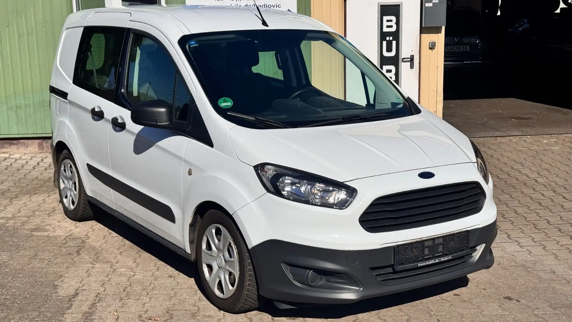 Ford Transit Courier Kombi Blanc - 2