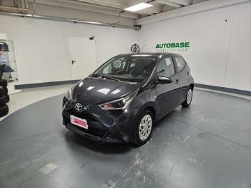 Aygo 5p 1.0 x-play 72cv