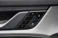 Porsche Taycan 93.4 kWh 4S FULL FULL OPTION Zwart - thumbnail 7