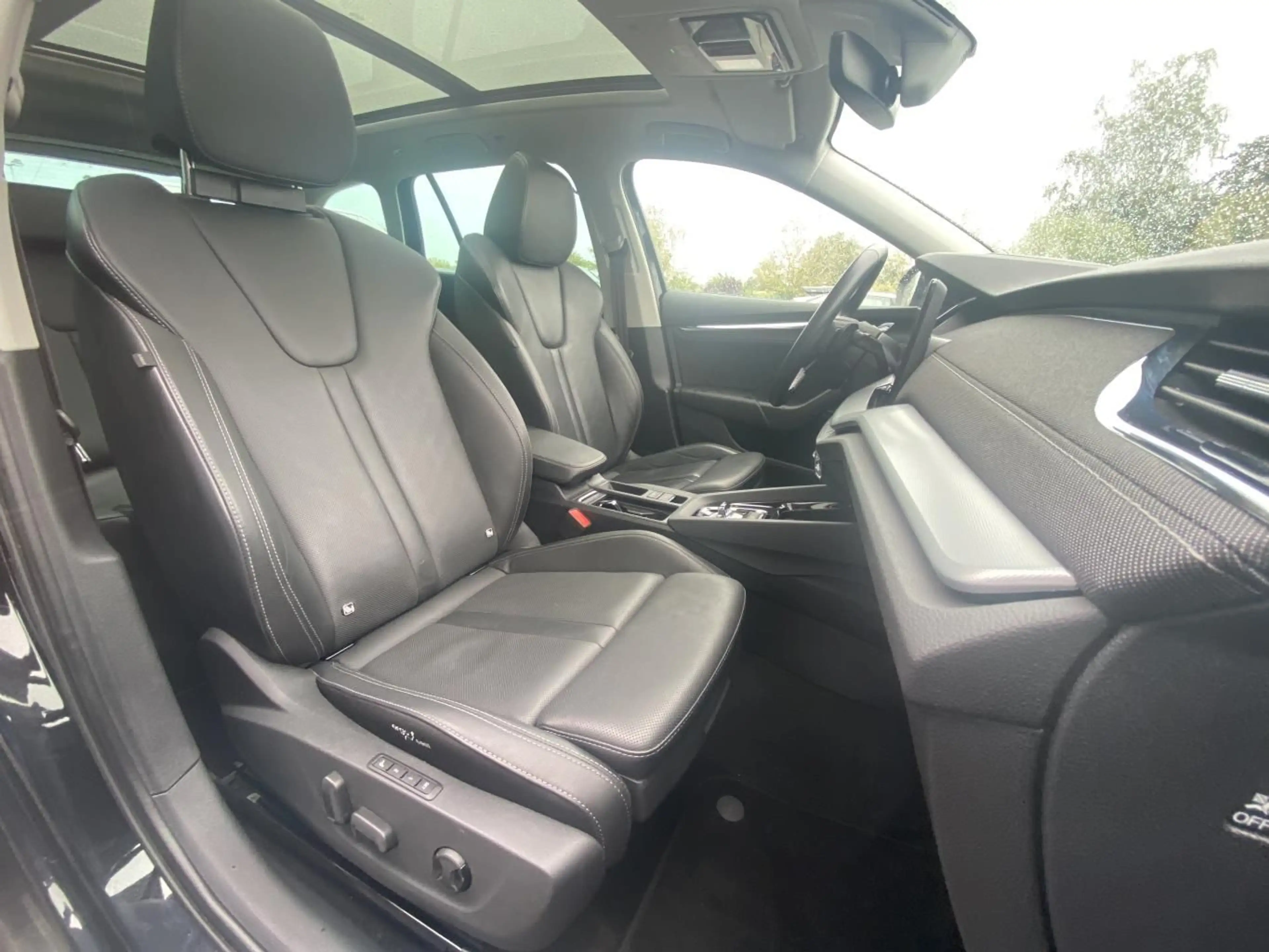 Skoda Octavia Combi iV 1.4 TSI DSG eHybrid STYLE CANTO — photo 11